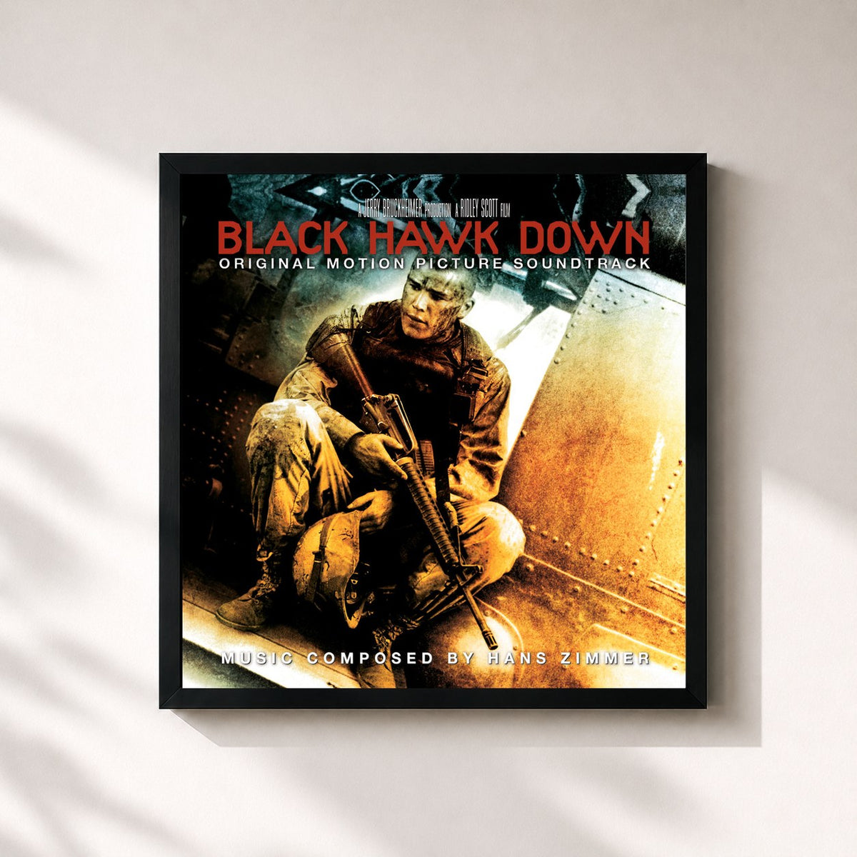 #noir Black Hawk Down (Original Motion Picture Soundtrack) di Hans Zimmer in stampa quadrata incorniciata, cornice nera 32x32 cm