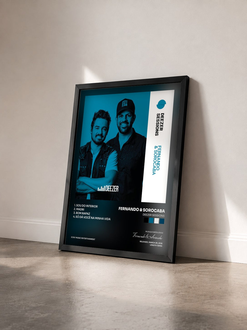 #noir Tableau de l'album Deezer Sessions de Fernando & Sorocaba vu de trois quarts, cadre noir