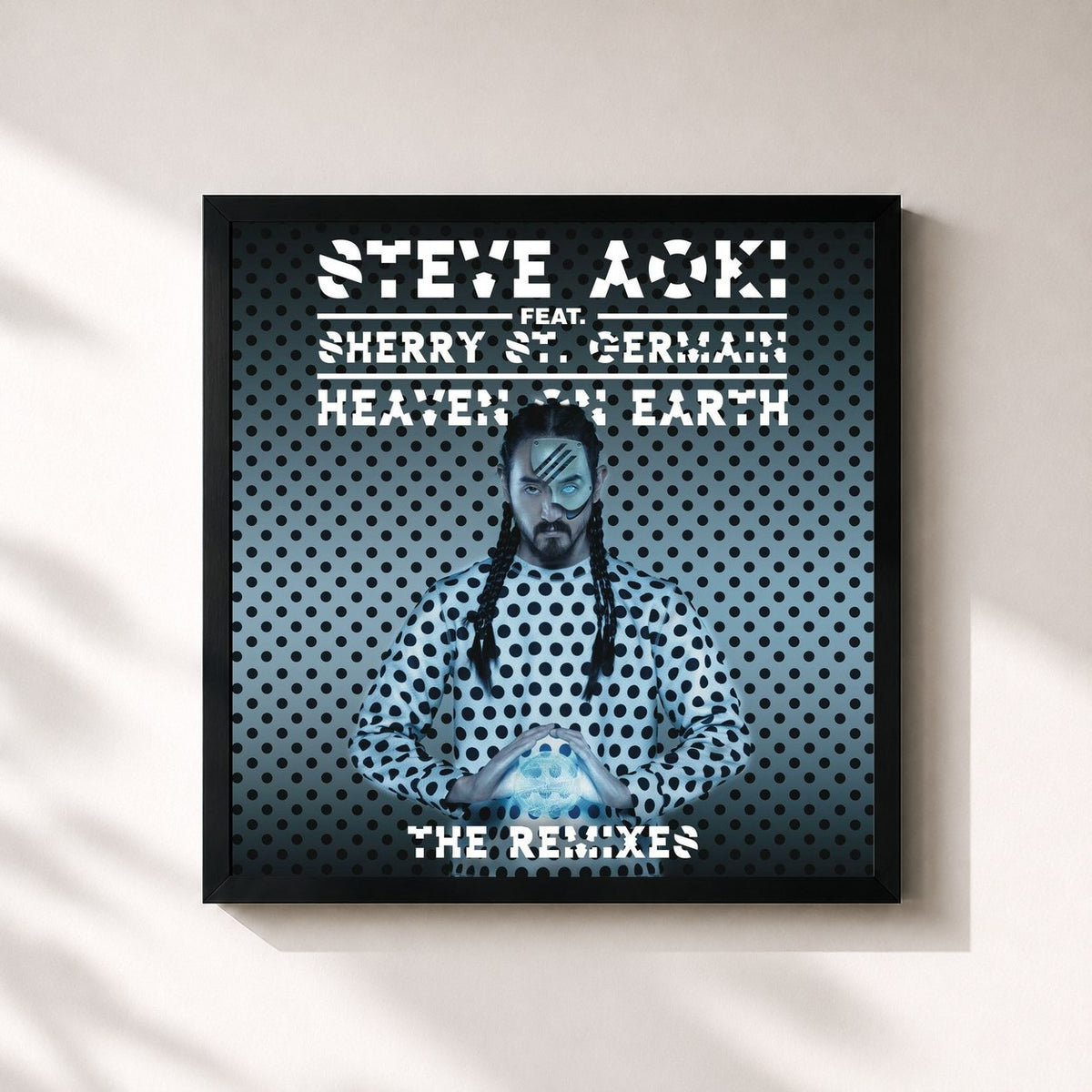 #noir Tableau carré de l'album Heaven On Earth (feat. Sherry St. Germain) (The Remixes) de Steve Aoki, cadre noir 32x32 cm