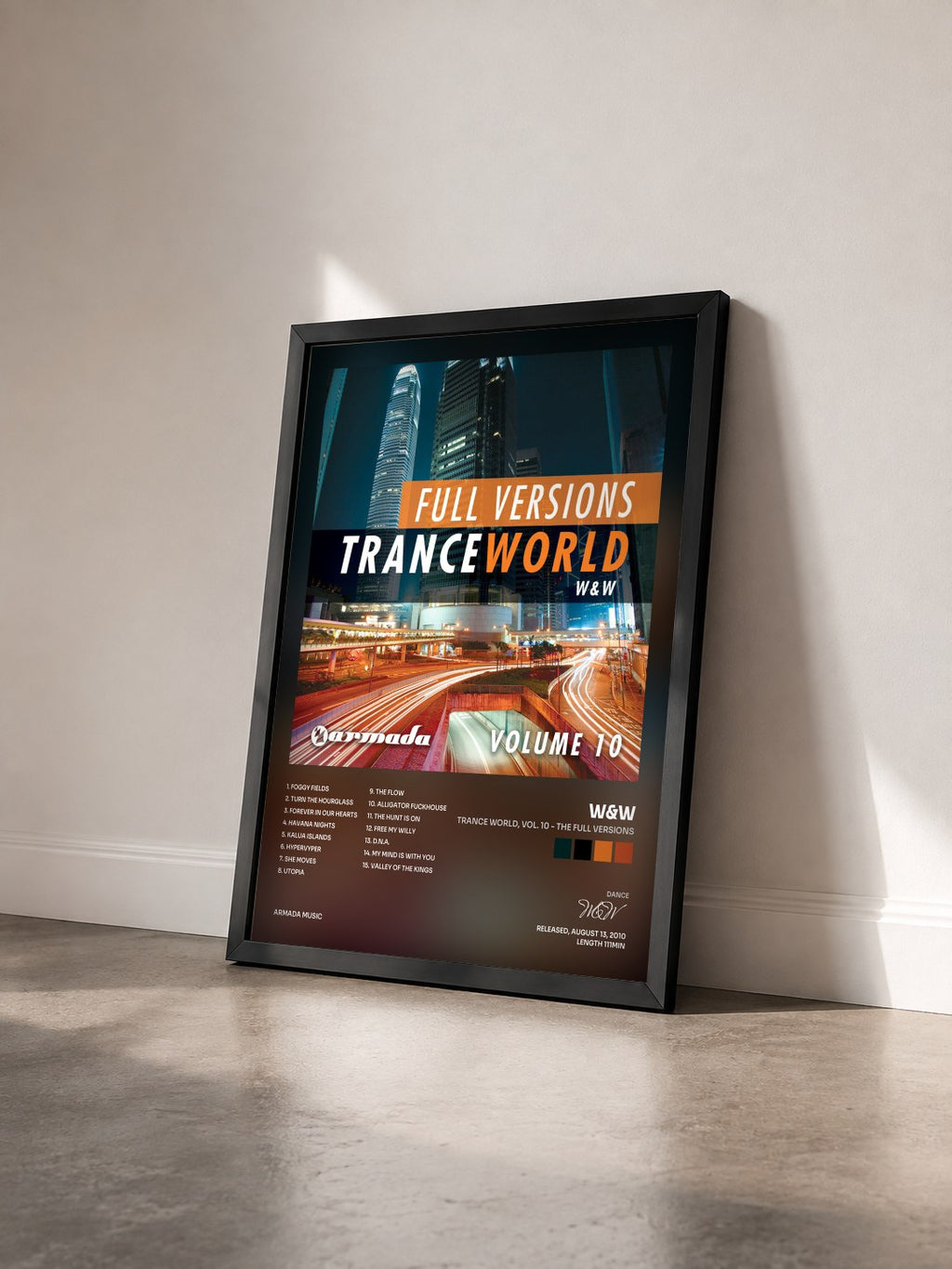 #noir Trance World, Vol. 10 - The Full Versions di W&W in stampa incorniciata vista di tre quarti, cornice nera