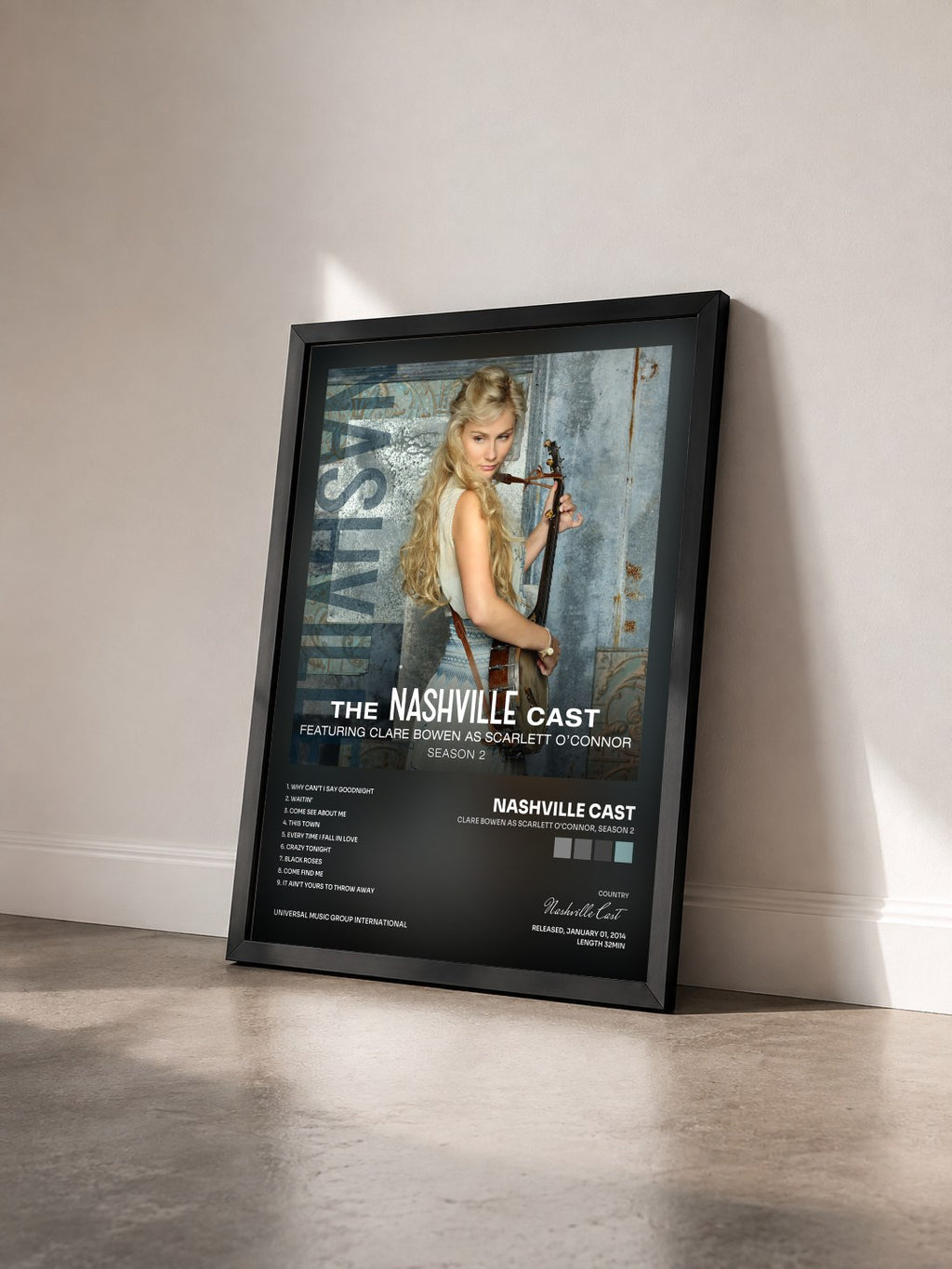 #noir Tableau de l'album Clare Bowen As Scarlett O'Connor, Season 2 de Nashville Cast vu de trois quarts, cadre noir