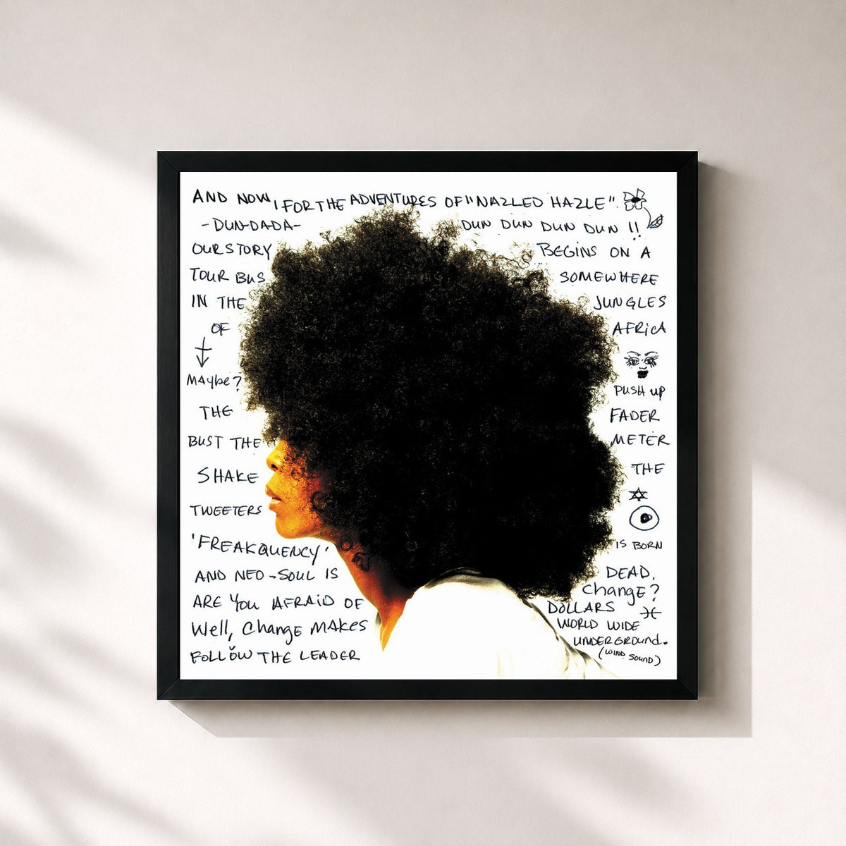 #noir Worldwide Underground de Erykah Badu en lámina cuadrada enmarcada, marco negro de 32x32 cm