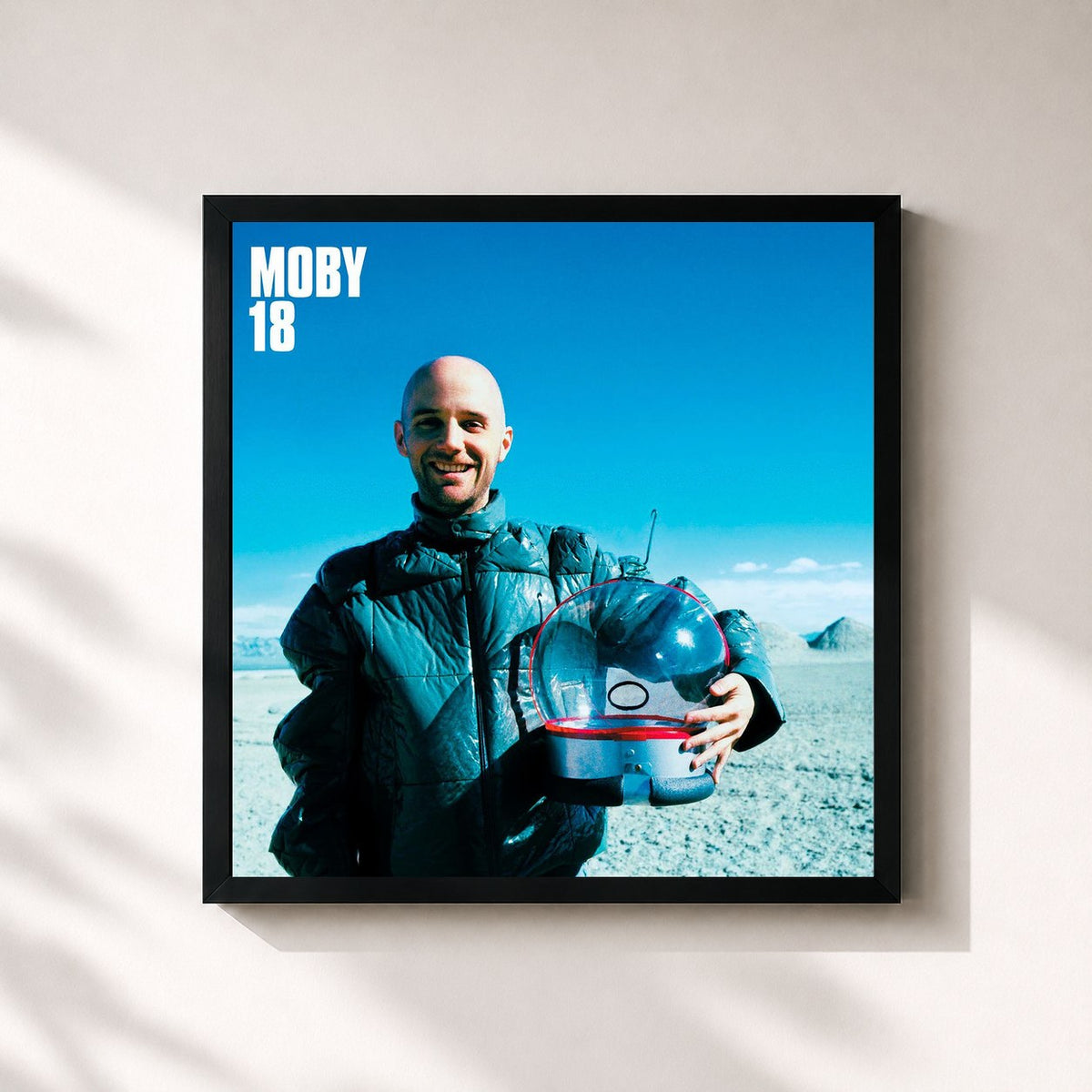 #noir 18 di Moby in stampa quadrata incorniciata, cornice nera 32x32 cm