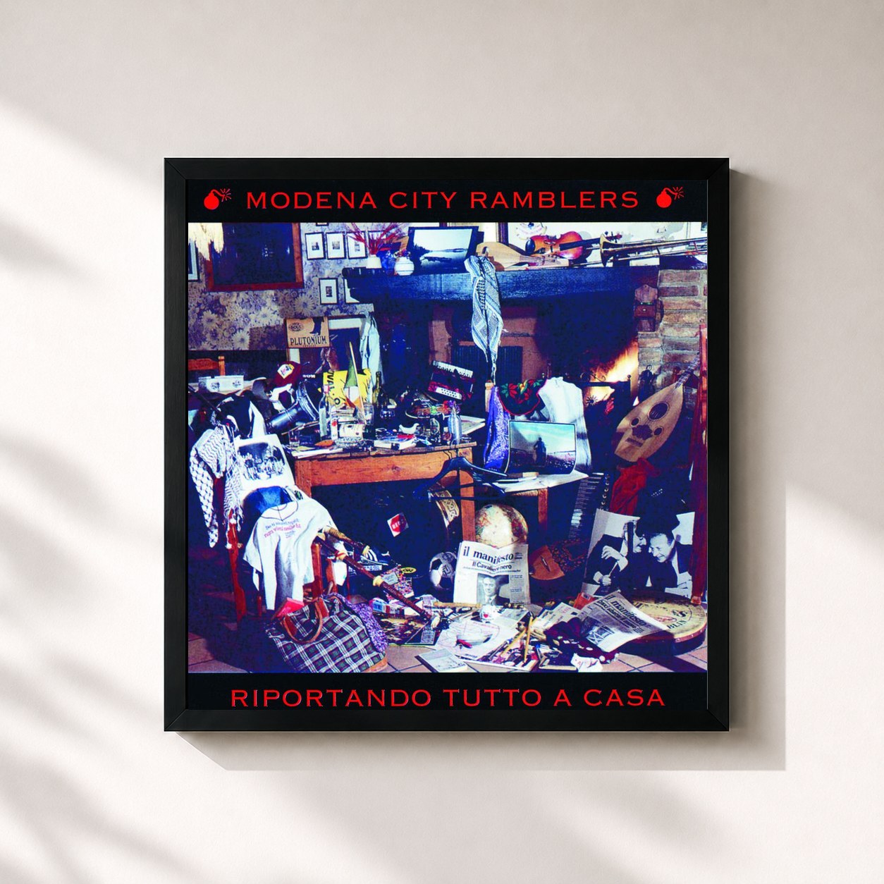 #noir Tableau carré de l'album Riportando Tutto A Casa de Modena City Ramblers, cadre noir 32x32 cm