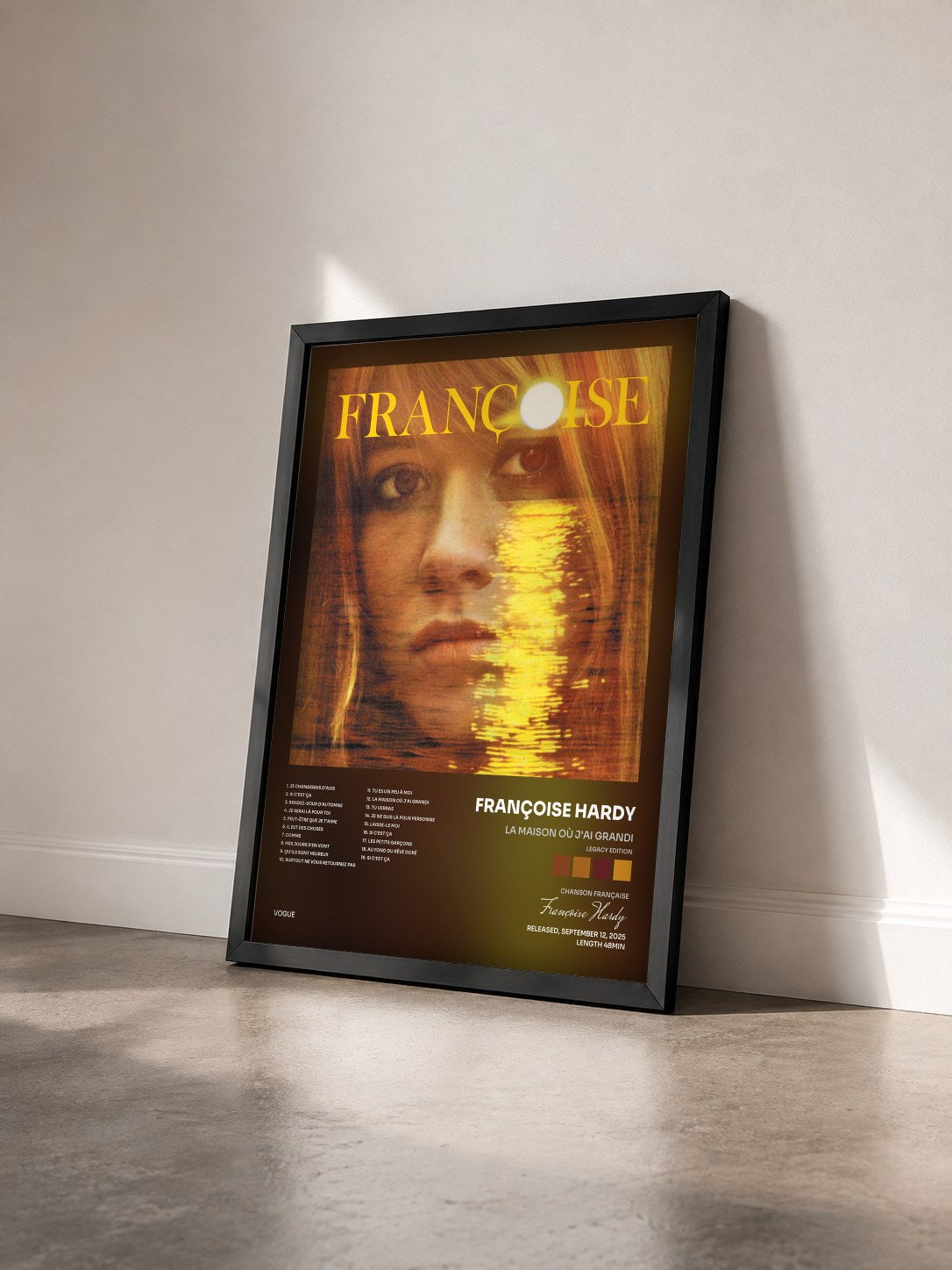 #noir Tableau de l'album La maison où j'ai grandi (Legacy Edition) de Françoise Hardy vu de trois quarts, cadre noir