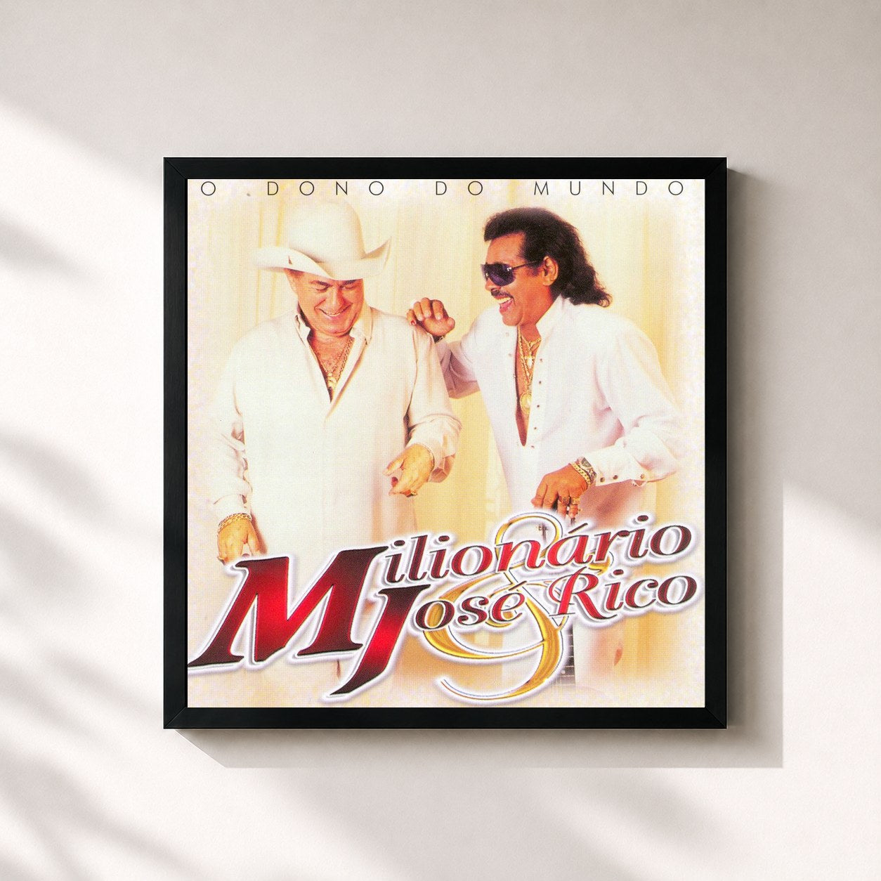 #noir Tableau carré de l'album O Dono do Mundo de Milionário & José Rico, cadre noir 32x32 cm