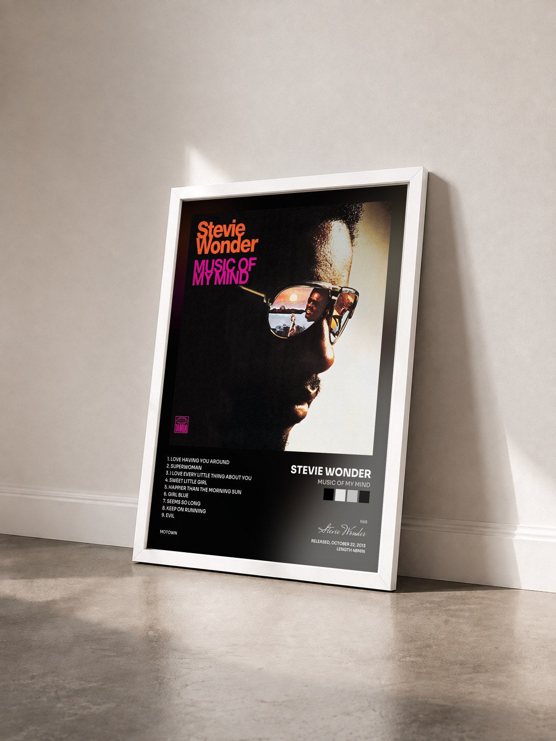 #blanc Tableau de l'album Music Of My Mind de Stevie Wonder vu de trois quarts, cadre blanc