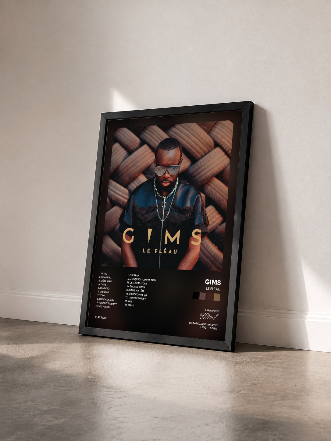 #noir Tableau de l'album LE FLÉAU de GIMS vu de trois quarts, cadre noir