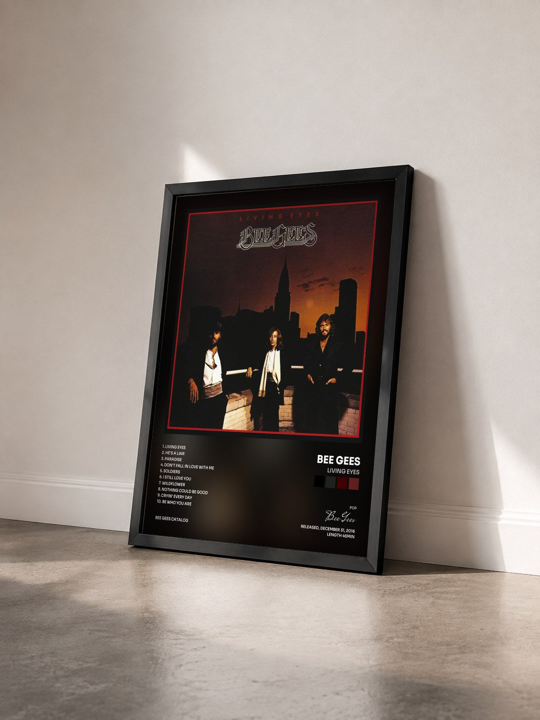 #noir Tableau de l'album Living Eyes de Bee Gees vu de trois quarts, cadre noir
