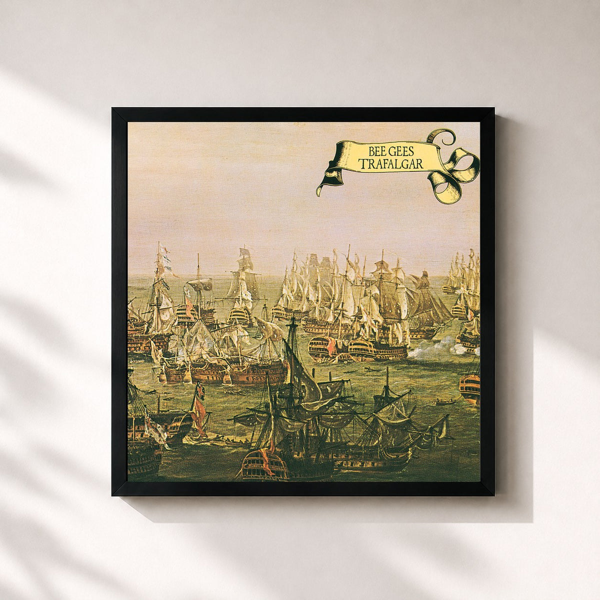 #noir Trafalgar di Bee Gees in stampa quadrata incorniciata, cornice nera 32x32 cm