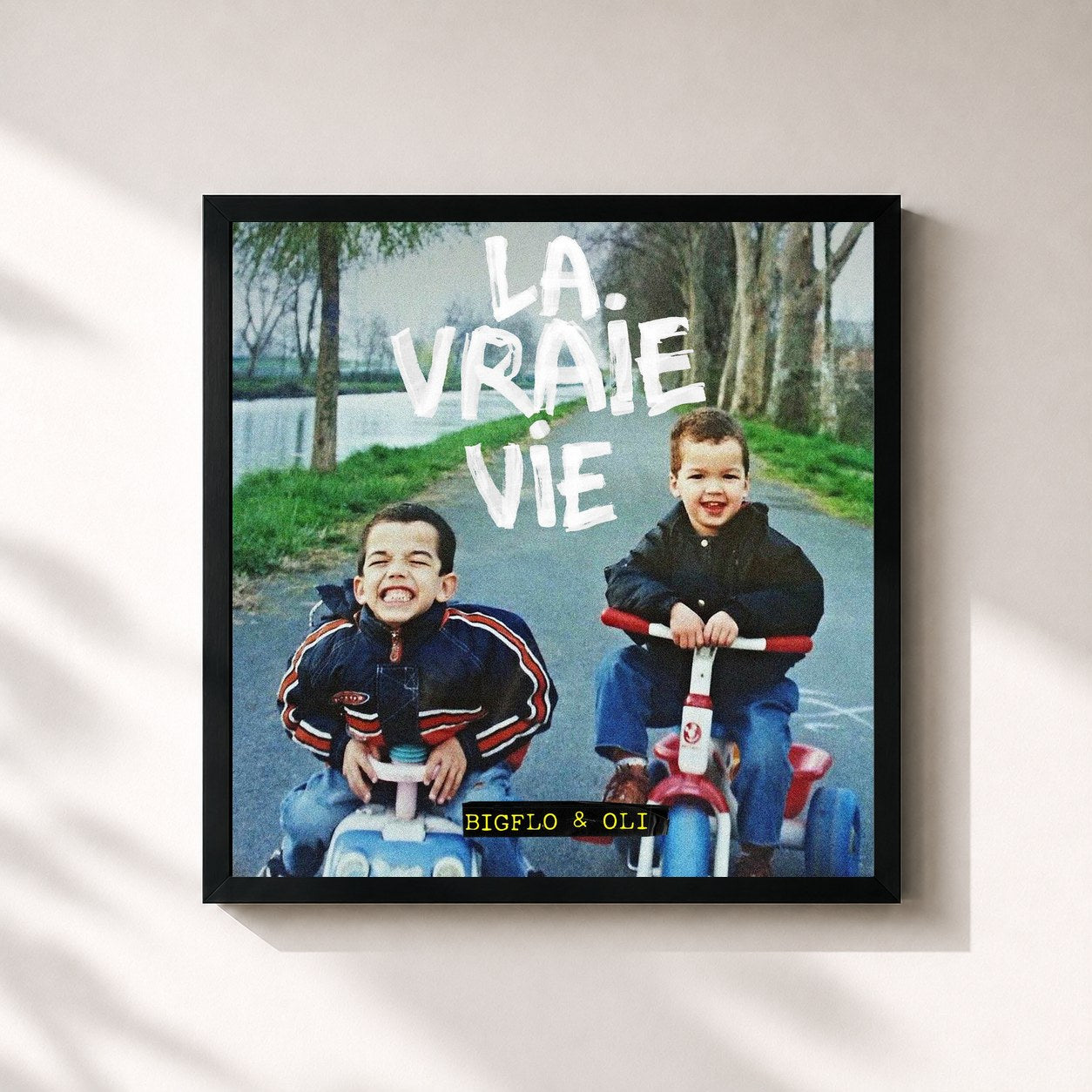 #noir Tableau carré de l'album La vraie vie de Bigflo & Oli, cadre noir 32x32 cm