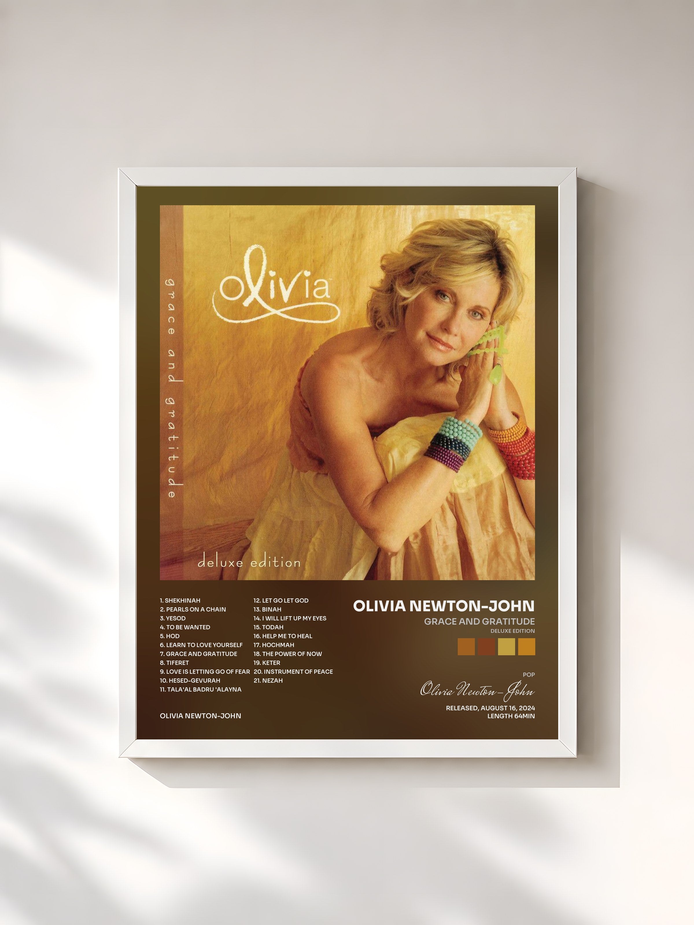 #blanc Tableau de l'album Grace And Gratitude (Deluxe Edition) de Olivia Newton-John, cadre blanc, imprimé et encadré en France