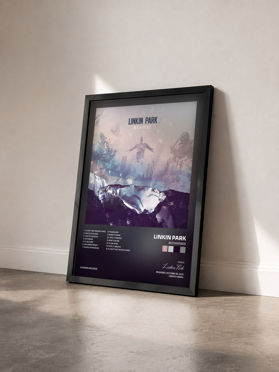 #noir Tableau de l'album RECHARGED de Linkin Park vu de trois quarts, cadre noir