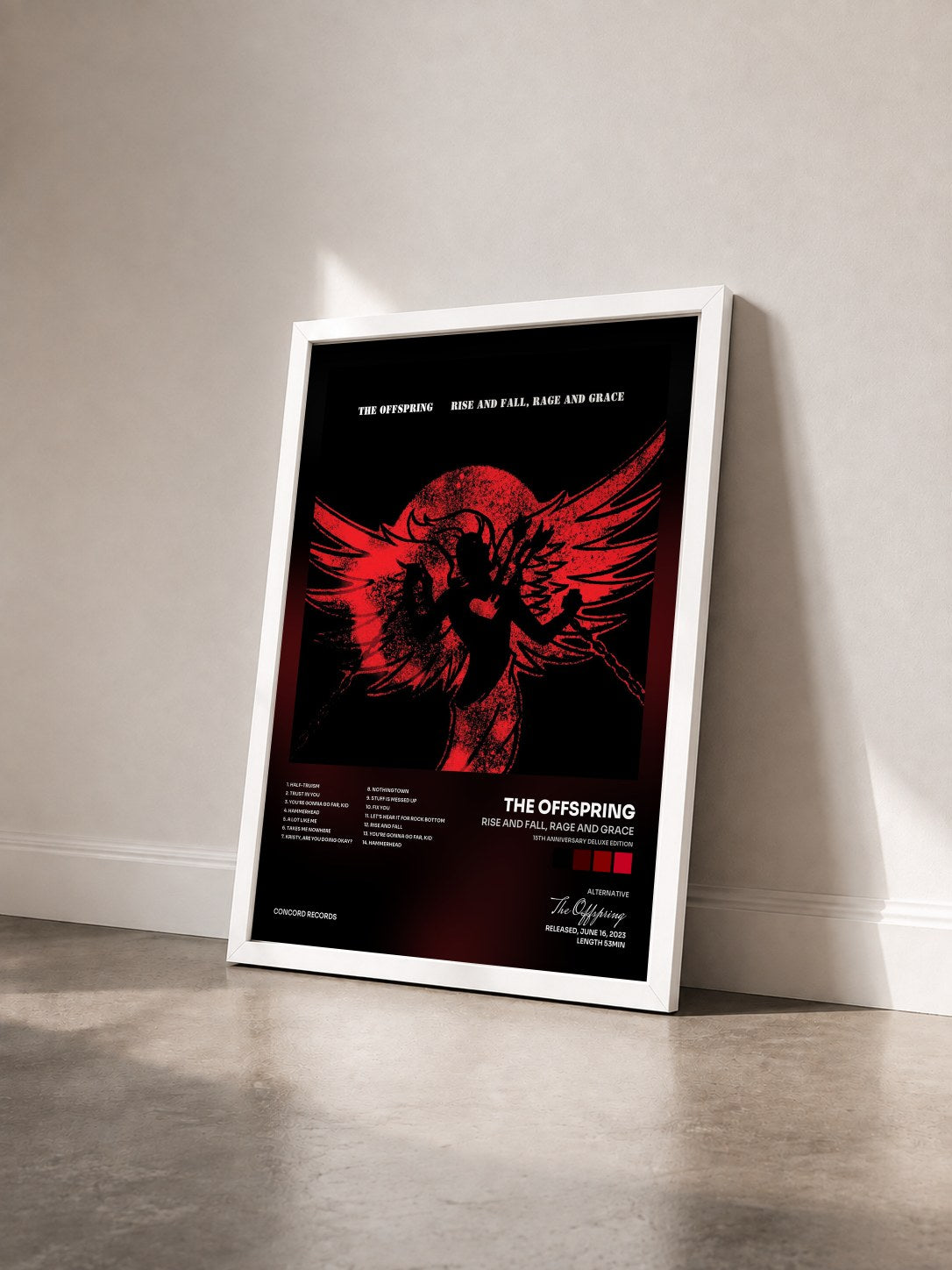 #blanc Tableau de l'album Rise And Fall, Rage And Grace (15th Anniversary Deluxe Edition) de The Offspring vu de trois quarts, cadre blanc
