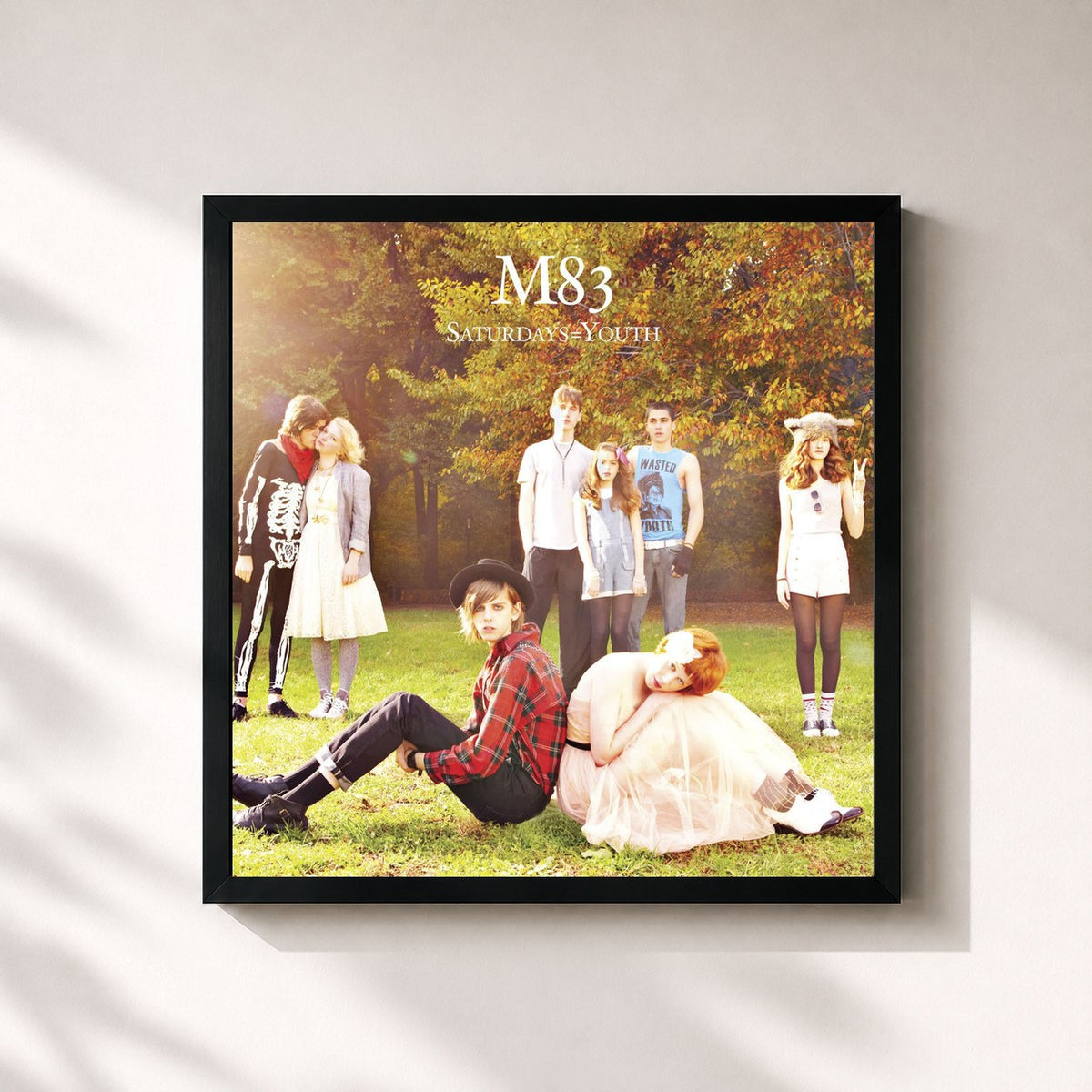 #noir Tableau carré de l'album Saturdays = Youth de M83, cadre noir 32x32 cm