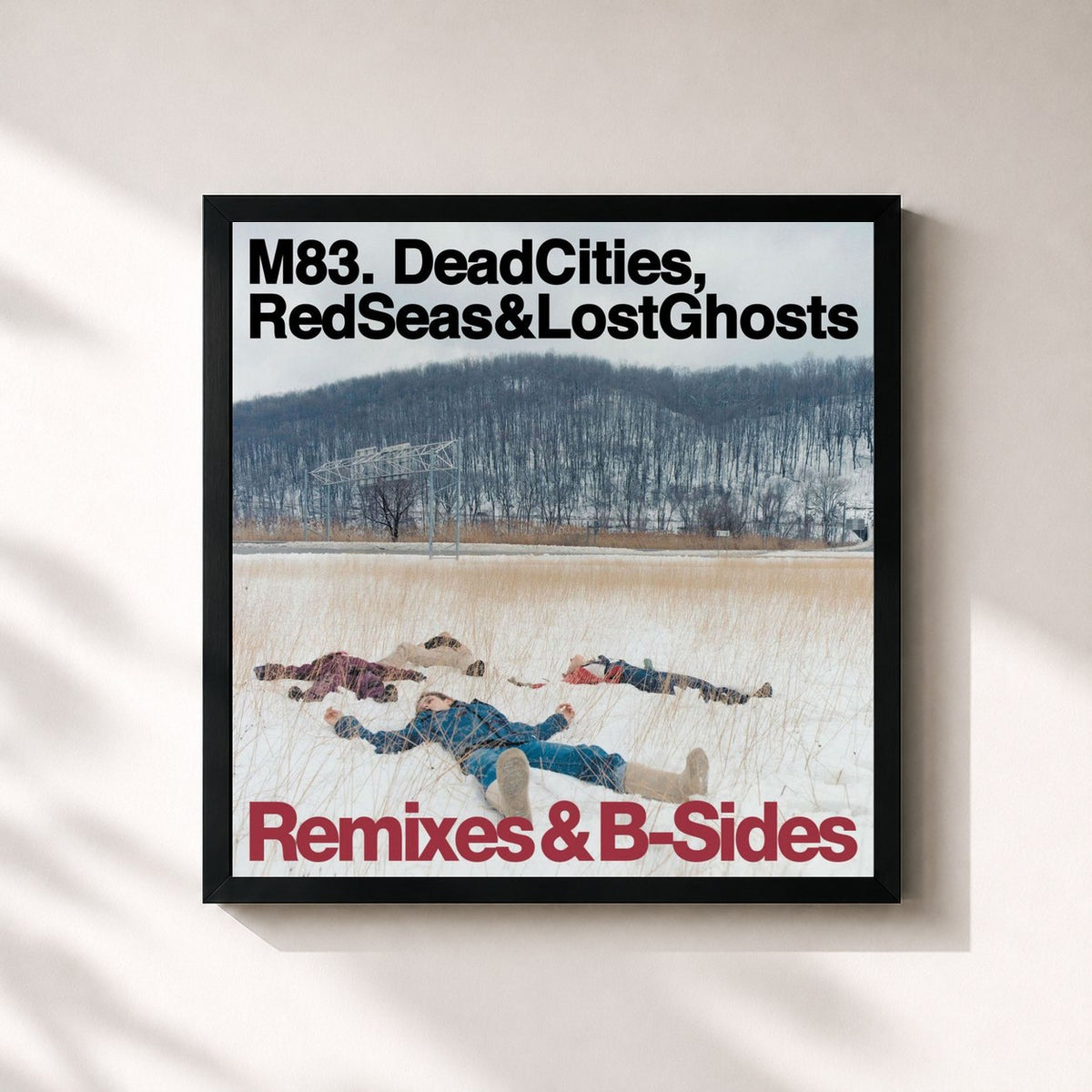 #noir Tableau carré de l'album Dead Cities, Red Seas & Lost Ghosts (Remixes & B-Sides) de M83, cadre noir 32x32 cm