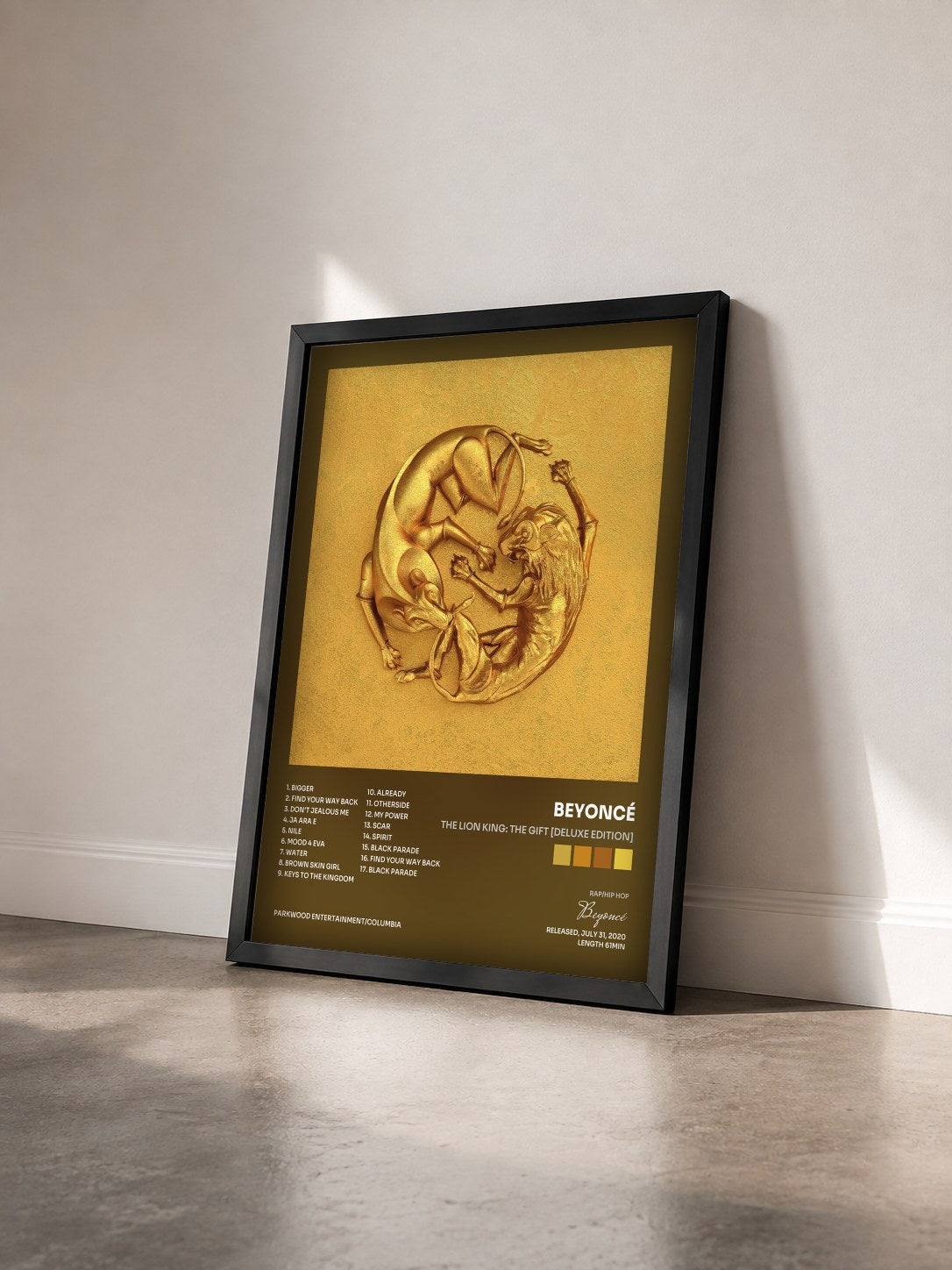 #noir Tableau de l'album The Lion King: The Gift [Deluxe Edition] de Beyoncé vu de trois quarts, cadre noir