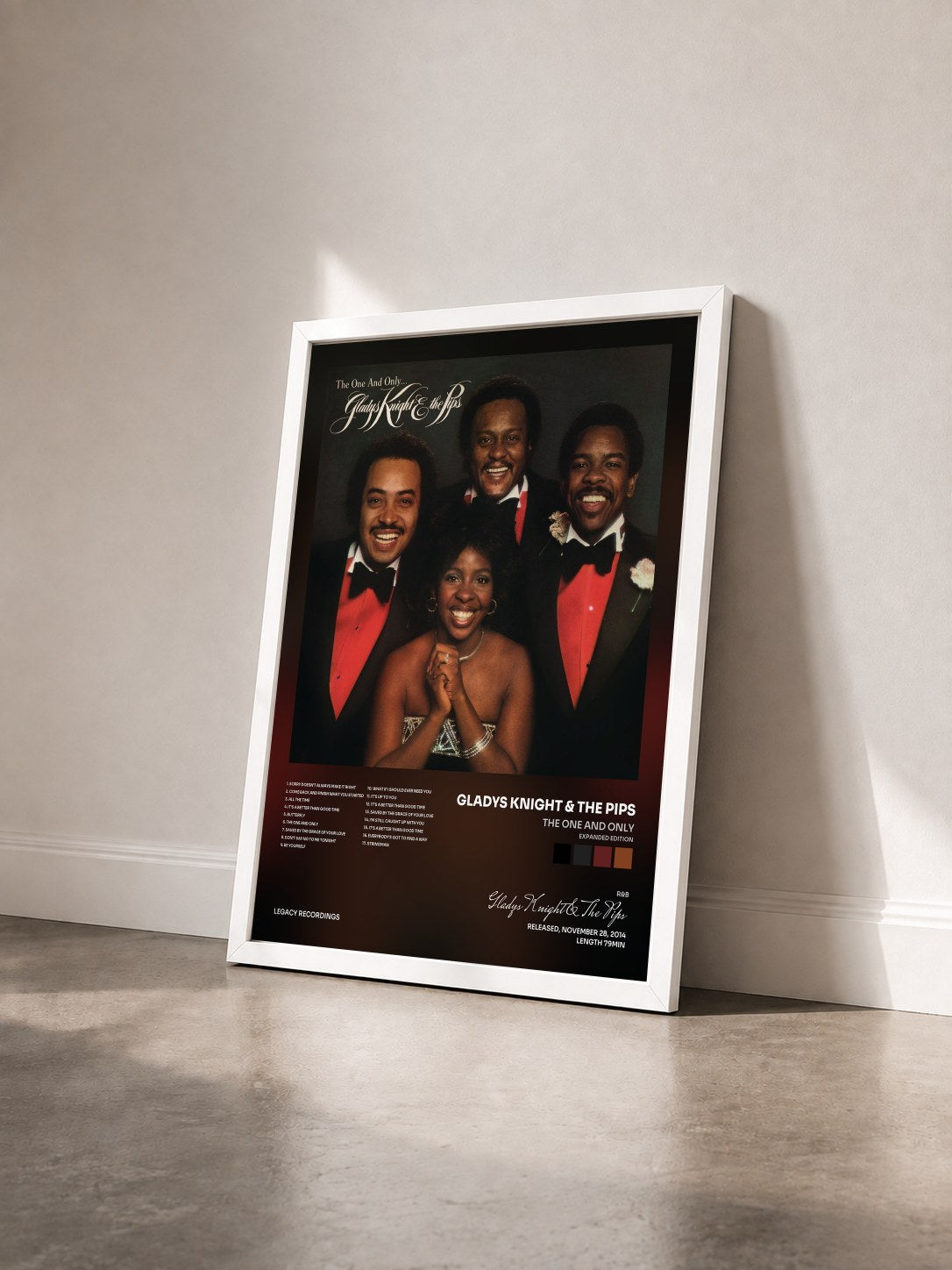 #blanc Tableau de l'album The One And Only (Expanded Edition) de Gladys Knight & The Pips vu de trois quarts, cadre blanc