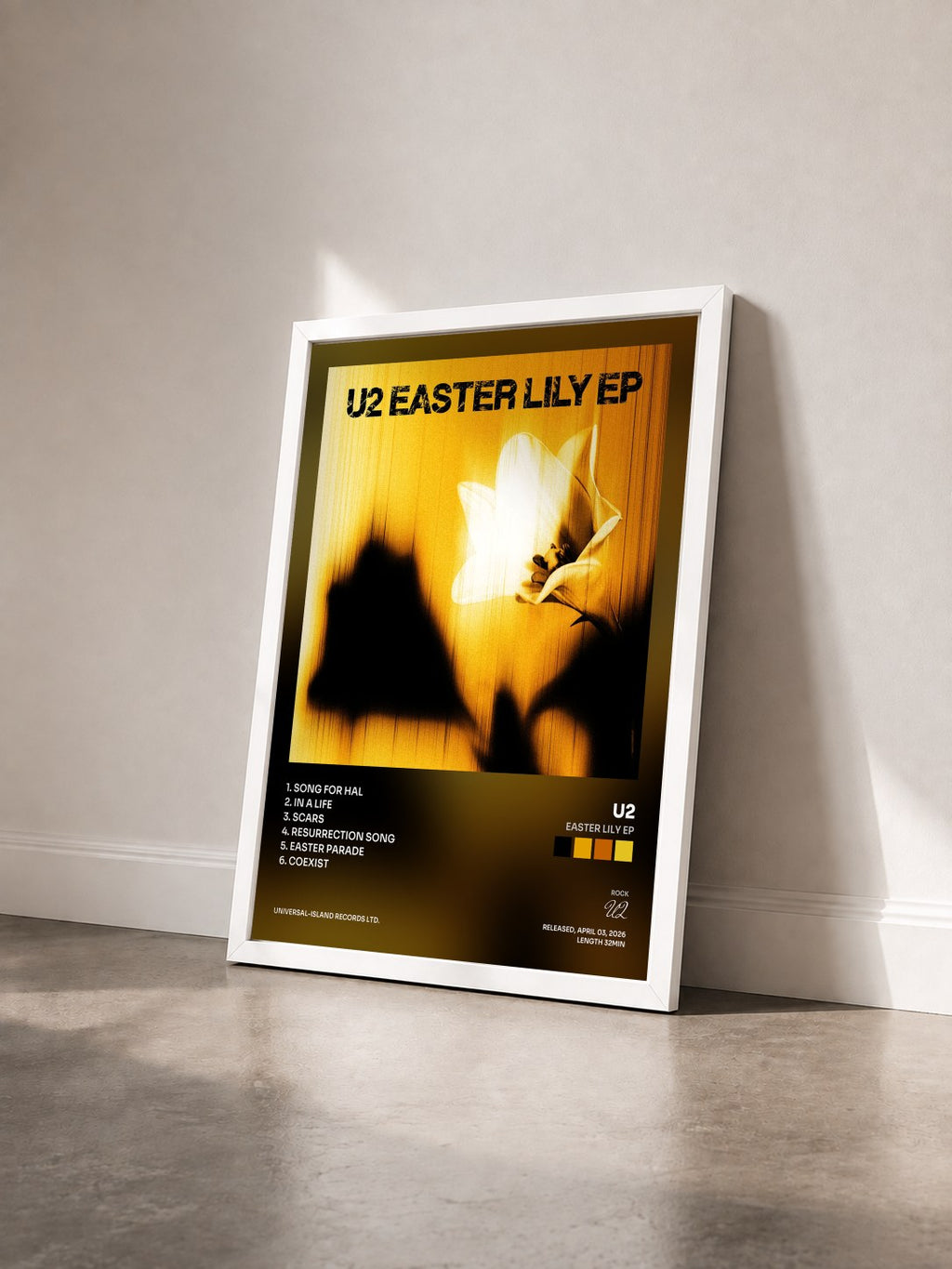 #blanc Easter Lily EP di U2 in stampa incorniciata vista di tre quarti, cornice bianca