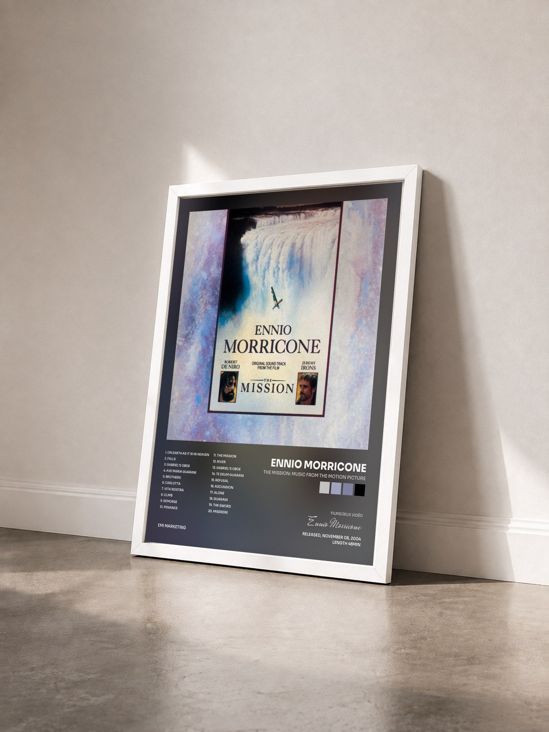 #blanc Tableau de l'album The Mission: Music From The Motion Picture de Ennio Morricone vu de trois quarts, cadre blanc