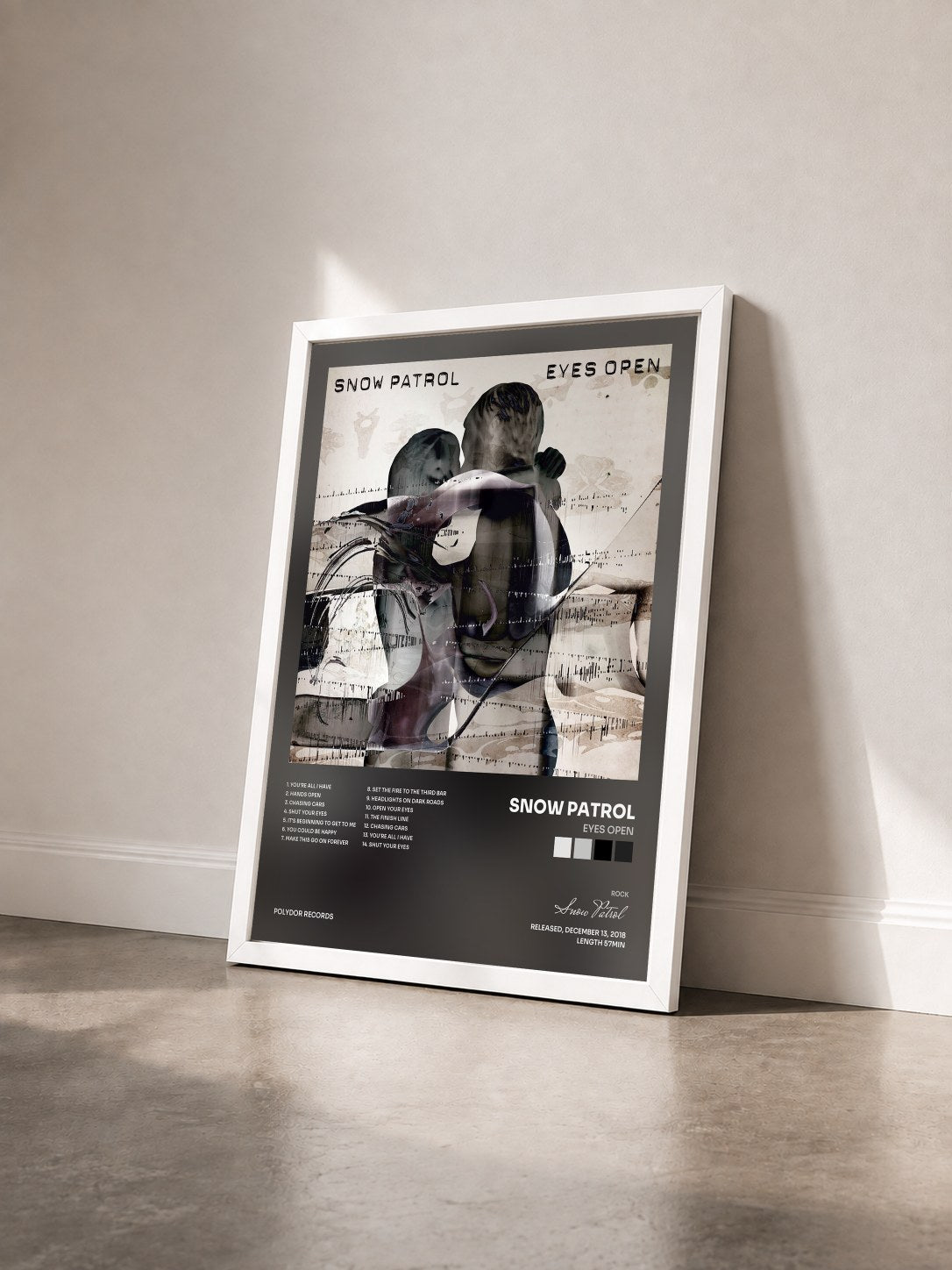 #blanc Eyes Open von Snow Patrol als gerahmter Kunstdruck von schräg gesehen, weißer Rahmen
