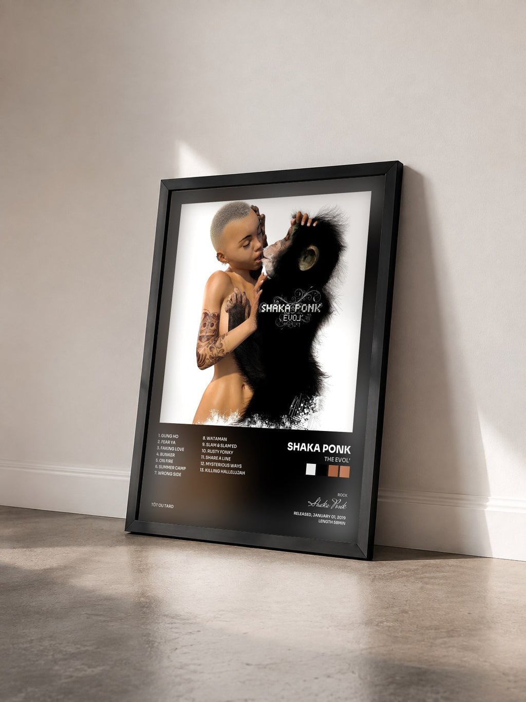 #noir Tableau de l'album The Evol' de Shaka Ponk vu de trois quarts, cadre noir