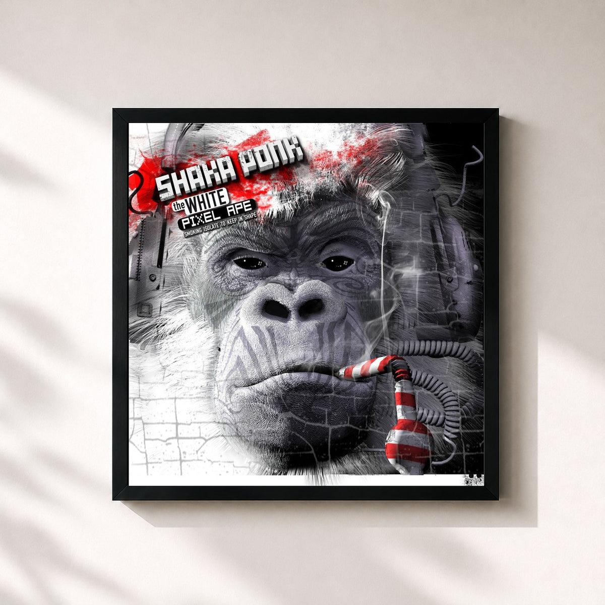 #noir The White Pixel Ape (Smoking Isolate to Keep in Shape) di Shaka Ponk in stampa quadrata incorniciata, cornice nera 32x32 cm