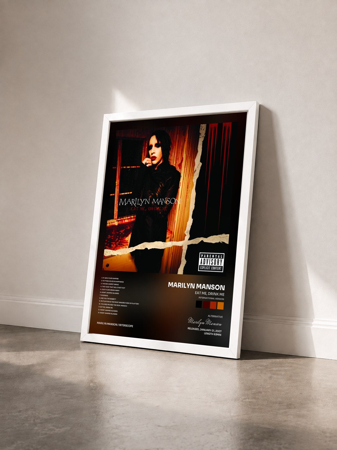 #blanc Tableau de l'album EAT ME, DRINK ME (International Version) de Marilyn Manson vu de trois quarts, cadre blanc