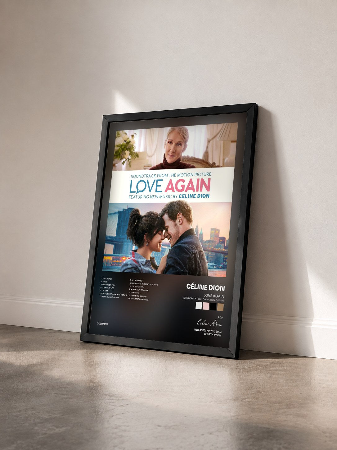 #noir Tableau de l'album Love Again (Soundtrack from the Motion Picture) de Céline Dion vu de trois quarts, cadre noir