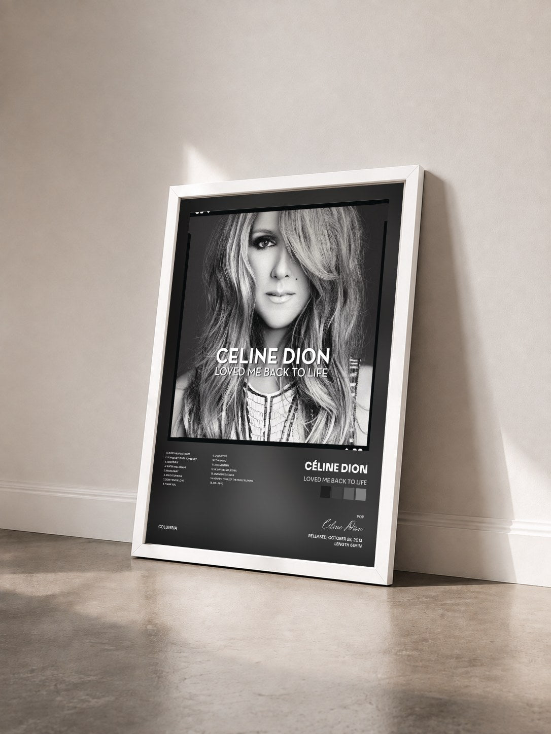 #blanc Tableau de l'album Loved Me Back to Life de Céline Dion vu de trois quarts, cadre blanc