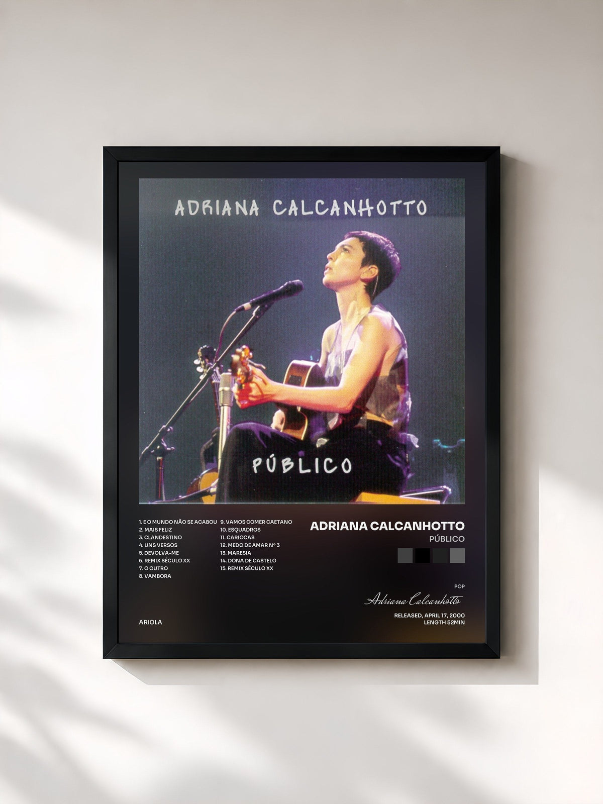 #noir Tableau de l'album Público de Adriana Calcanhotto, cadre noir, imprimé et encadré en France