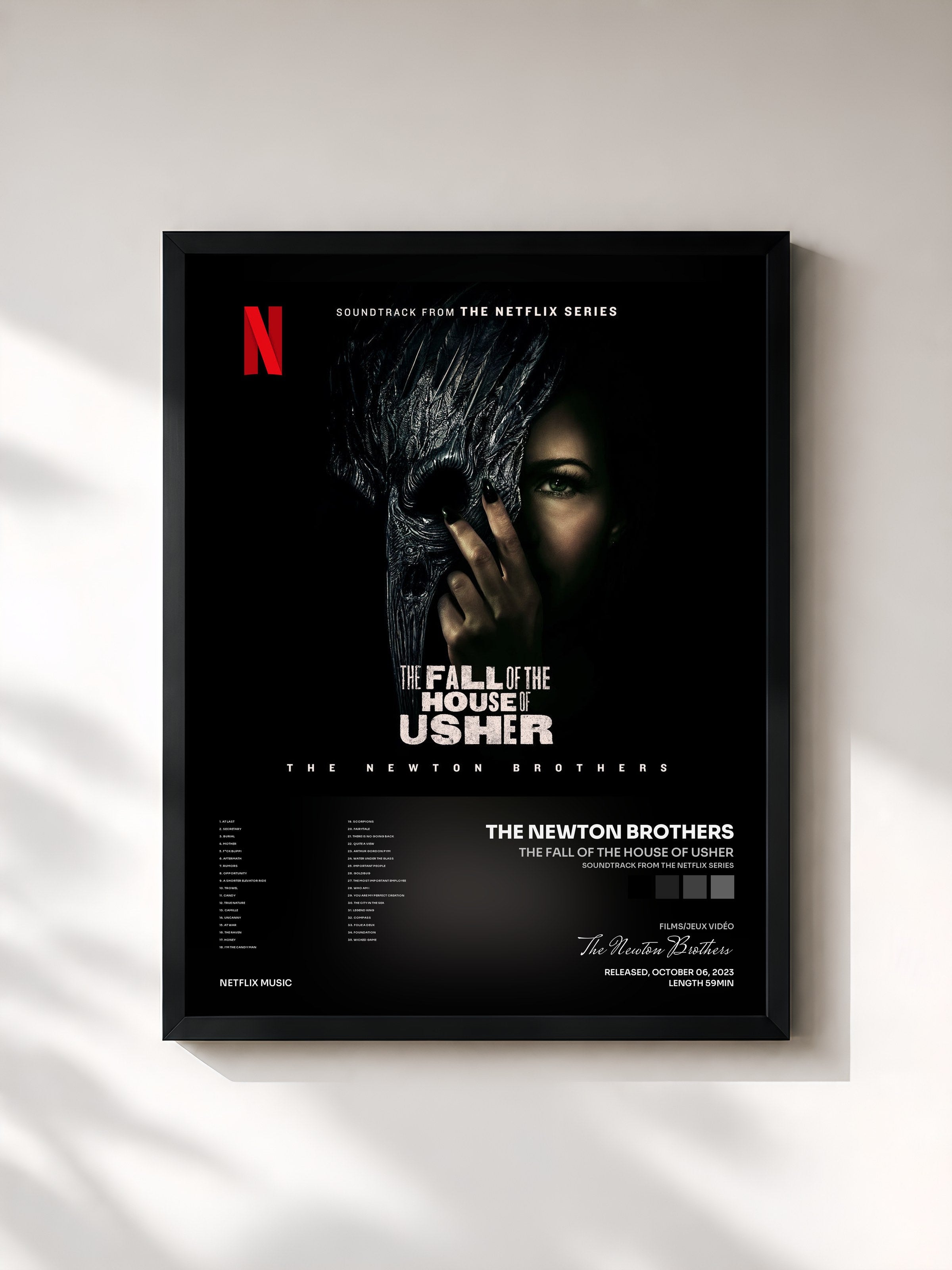 #noir Tableau de l'album The Fall of the House of Usher (Soundtrack from the Netflix Series) de The Newton Brothers, cadre noir, imprimé et encadré en France