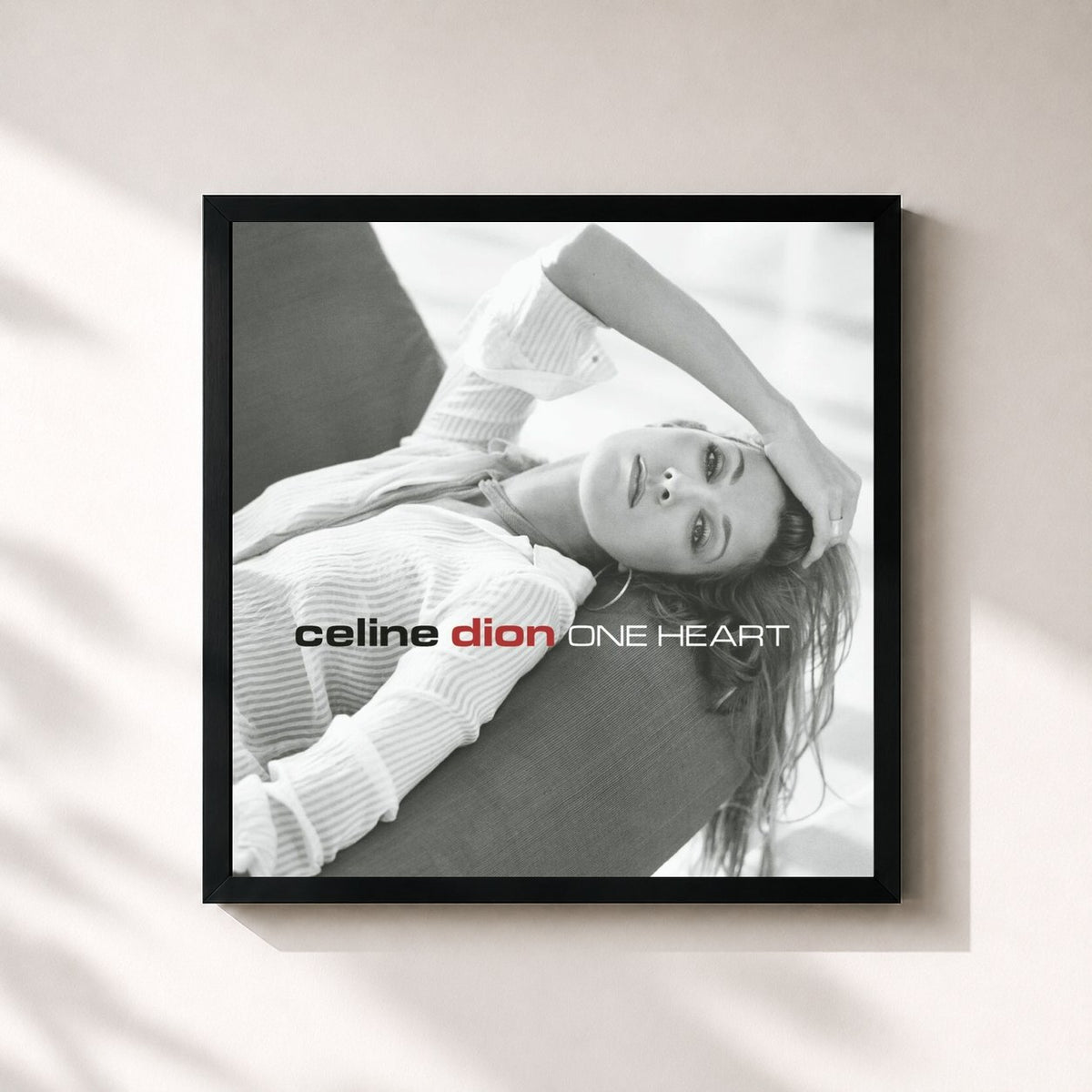 #noir Tableau carré de l'album One Heart de Céline Dion, cadre noir 32x32 cm