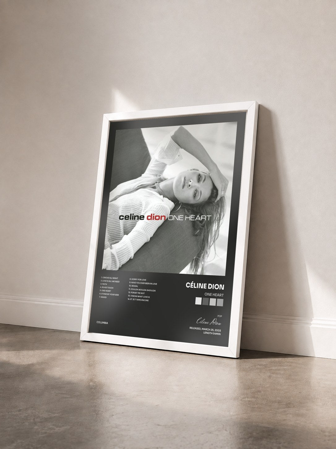#blanc Tableau de l'album One Heart de Céline Dion vu de trois quarts, cadre blanc