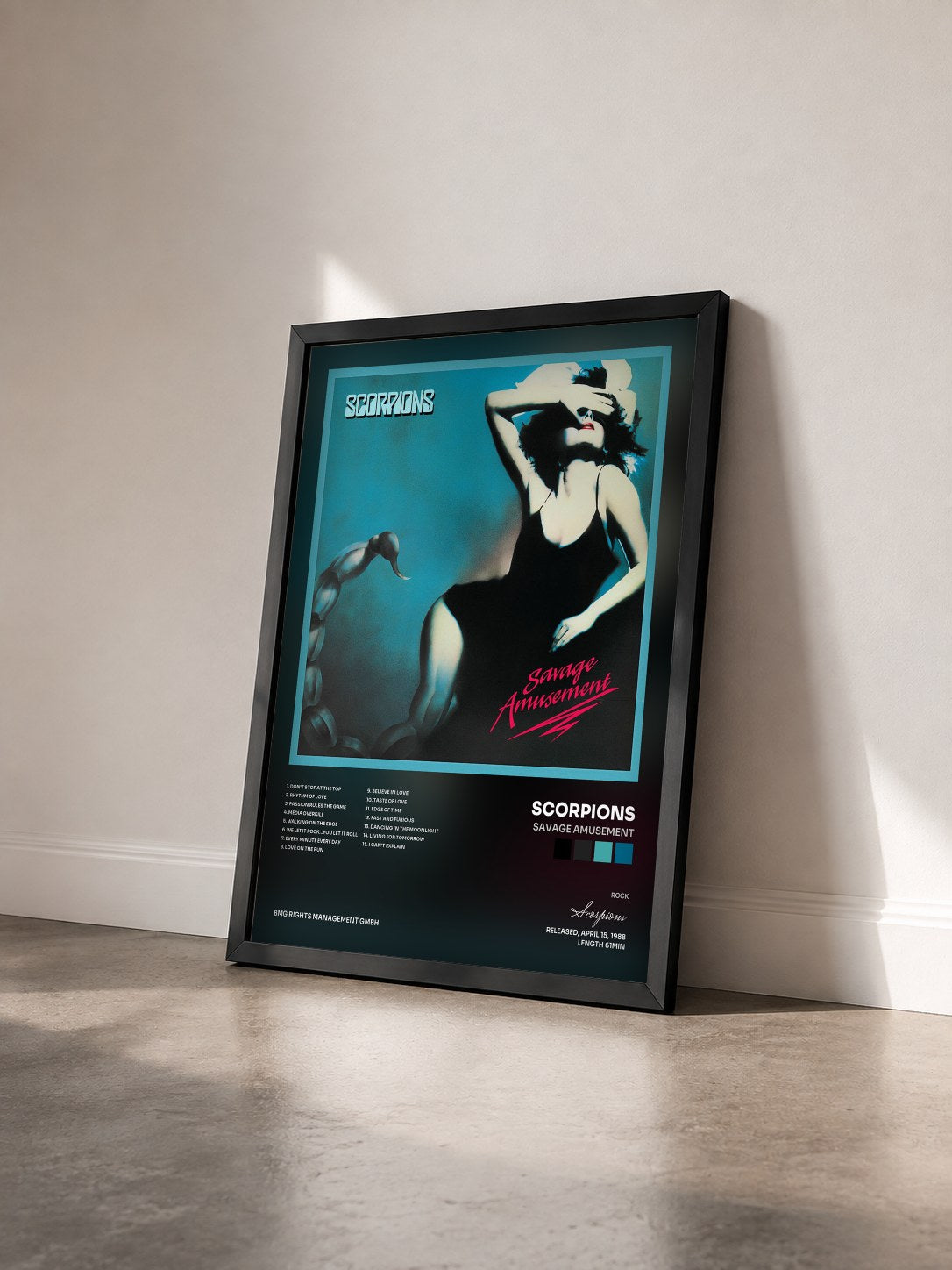 #noir Tableau de l'album Savage Amusement de Scorpions vu de trois quarts, cadre noir
