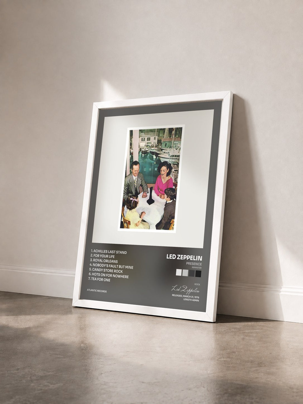 #blanc Tableau de l'album Presence (Remaster) de Led Zeppelin vu de trois quarts, cadre blanc