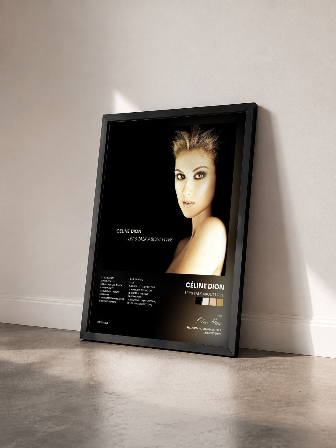 #noir Tableau de l'album Let's Talk About Love de Céline Dion vu de trois quarts, cadre noir