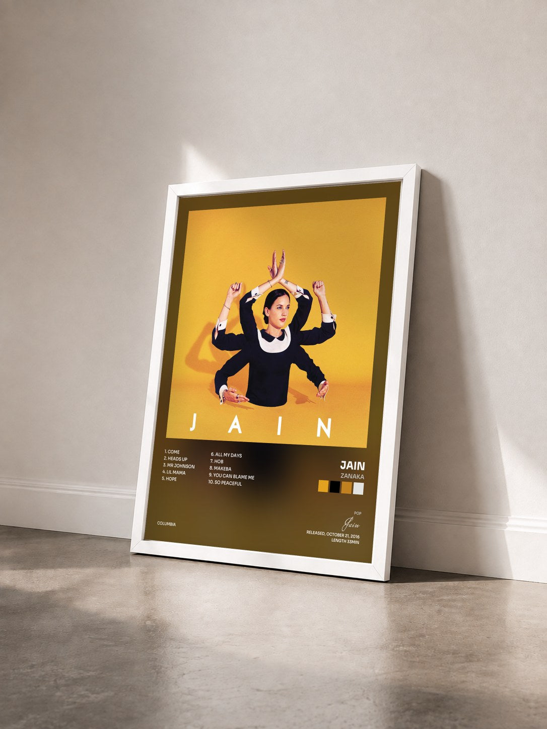 #blanc Tableau de l'album Zanaka de Jain vu de trois quarts, cadre blanc