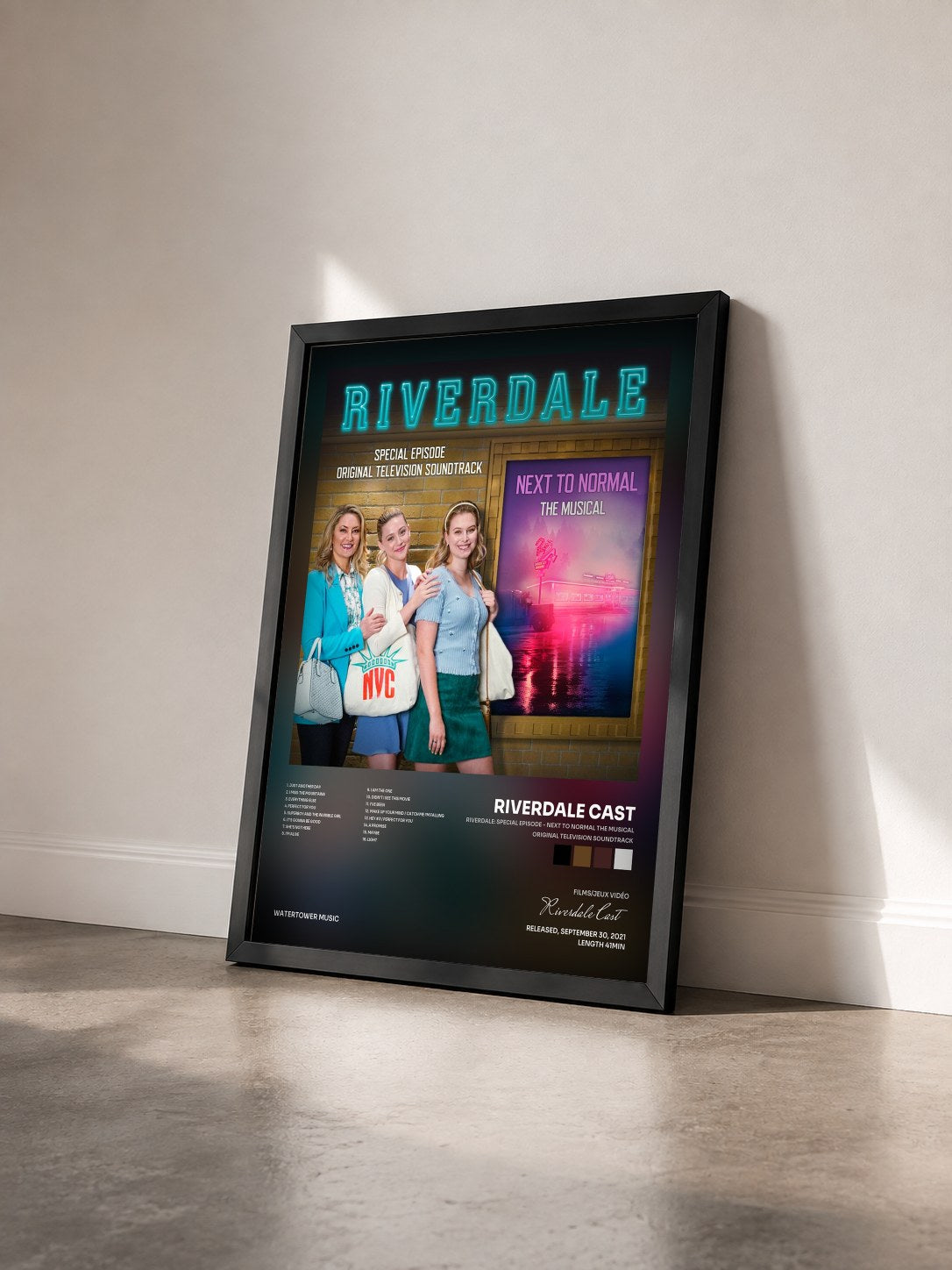 #noir Tableau de l'album Riverdale: Special Episode - Next to Normal the Musical (Original Television Soundtrack) de Riverdale Cast vu de trois quarts, cadre noir