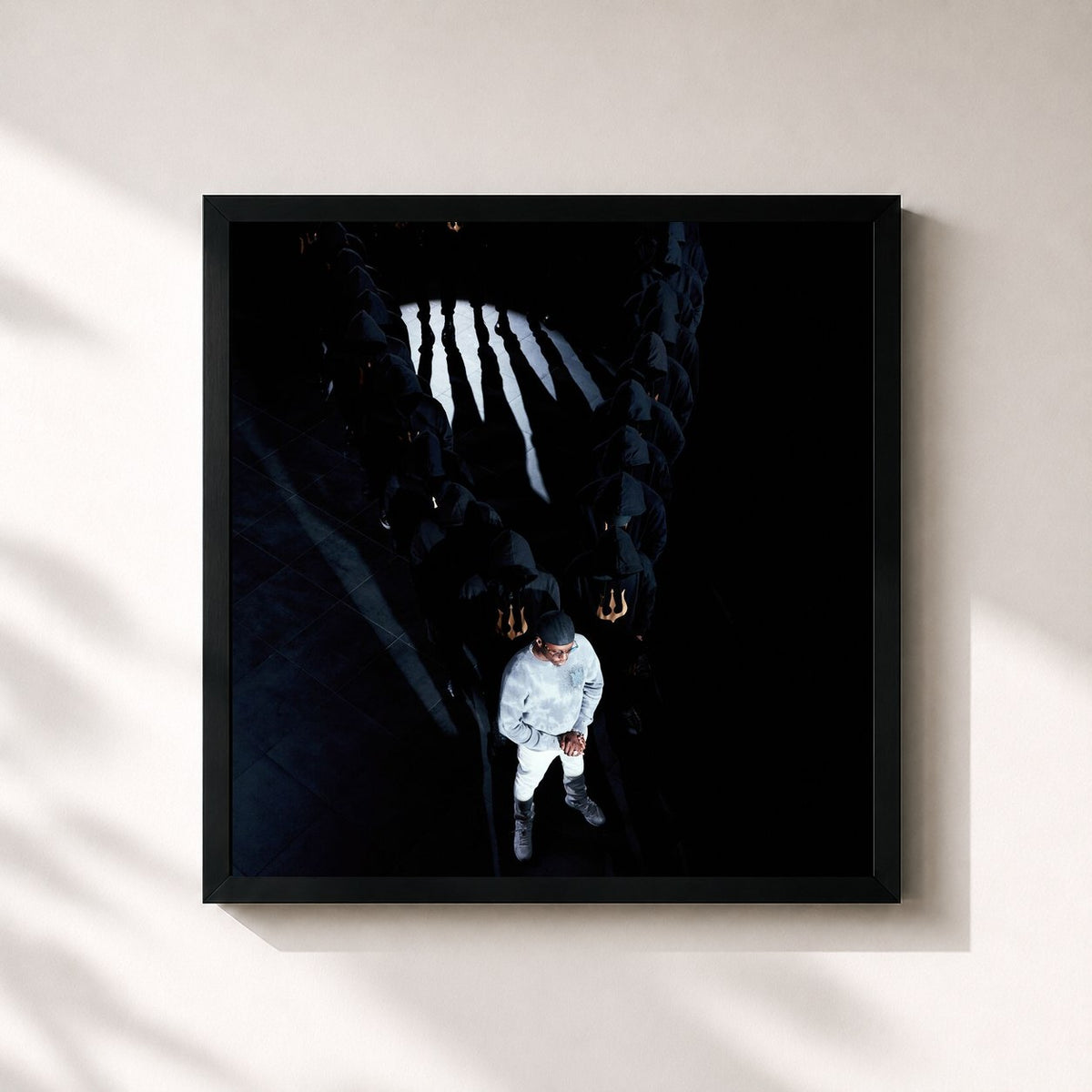 #noir Tableau carré de l'album Pyramide de Werenoi, cadre noir 32x32 cm