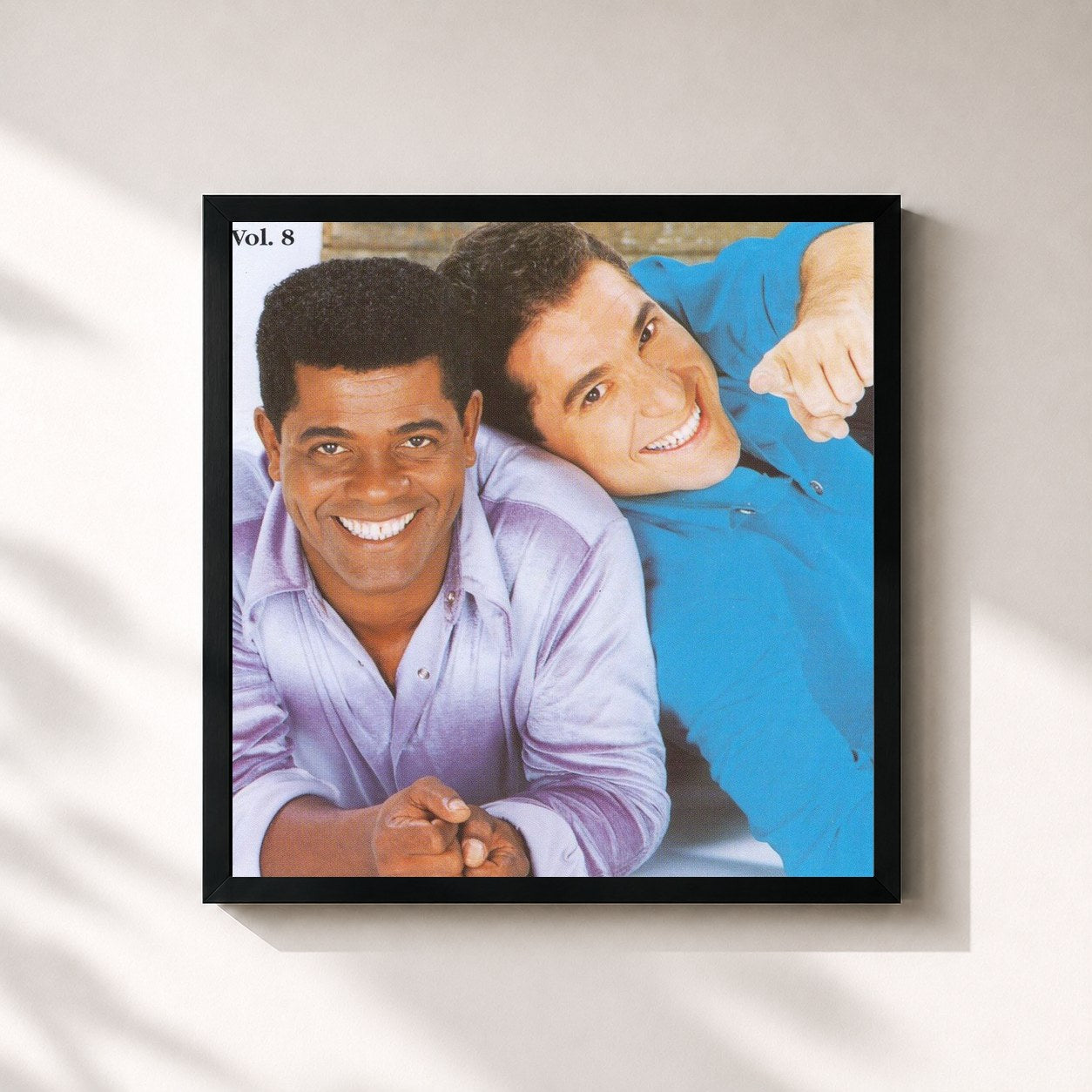 #noir Tableau carré de l'album Volume 8 de João Paulo & Daniel, cadre noir 32x32 cm