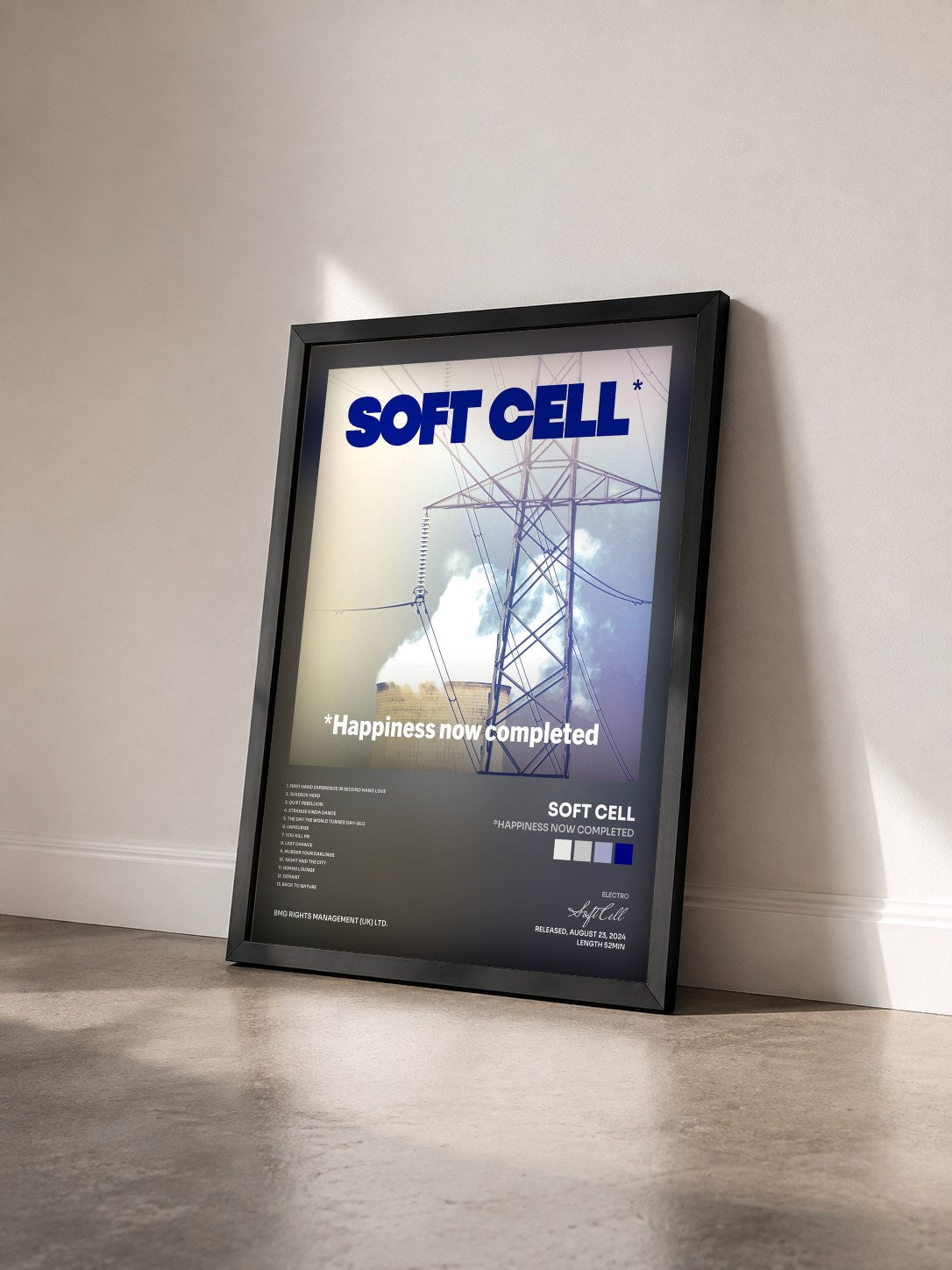#noir *Happiness Now Completed von Soft Cell als gerahmter Kunstdruck von schräg gesehen, schwarzer Rahmen