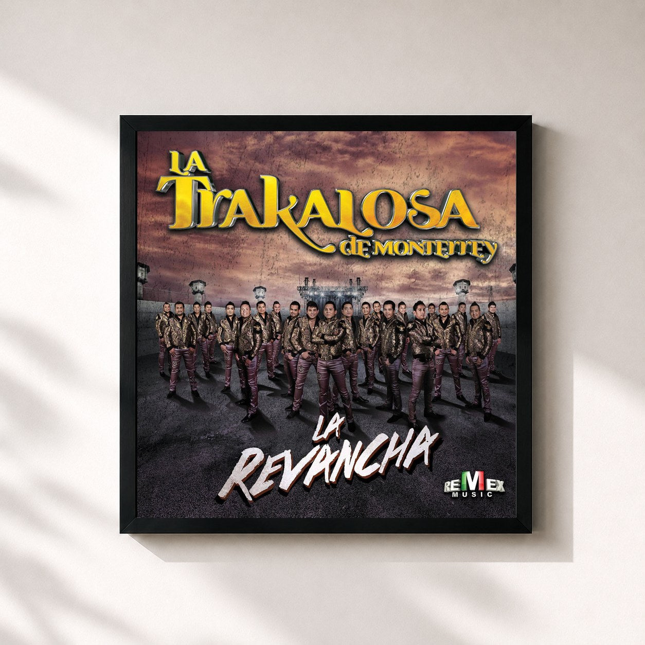#noir Tableau carré de l'album La Revancha de Edwin Luna y La Trakalosa de Monterrey, cadre noir 32x32 cm