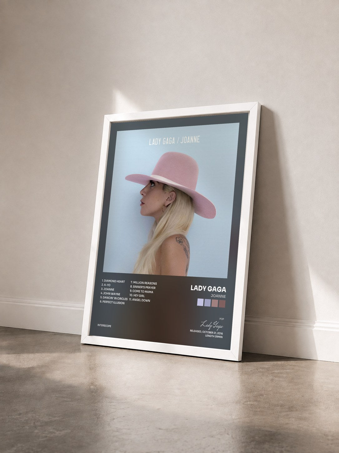 #blanc Tableau de l'album Joanne de Lady Gaga vu de trois quarts, cadre blanc