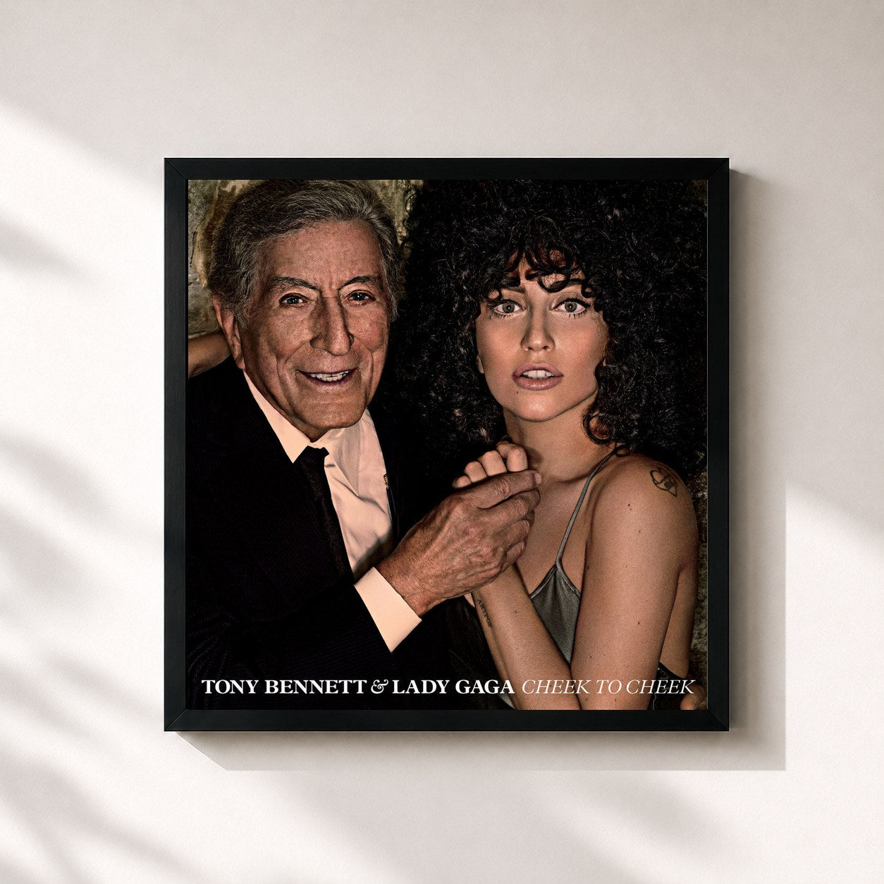 #noir Tableau carré de l'album Cheek To Cheek (Deluxe) de Tony Bennett, cadre noir 32x32 cm