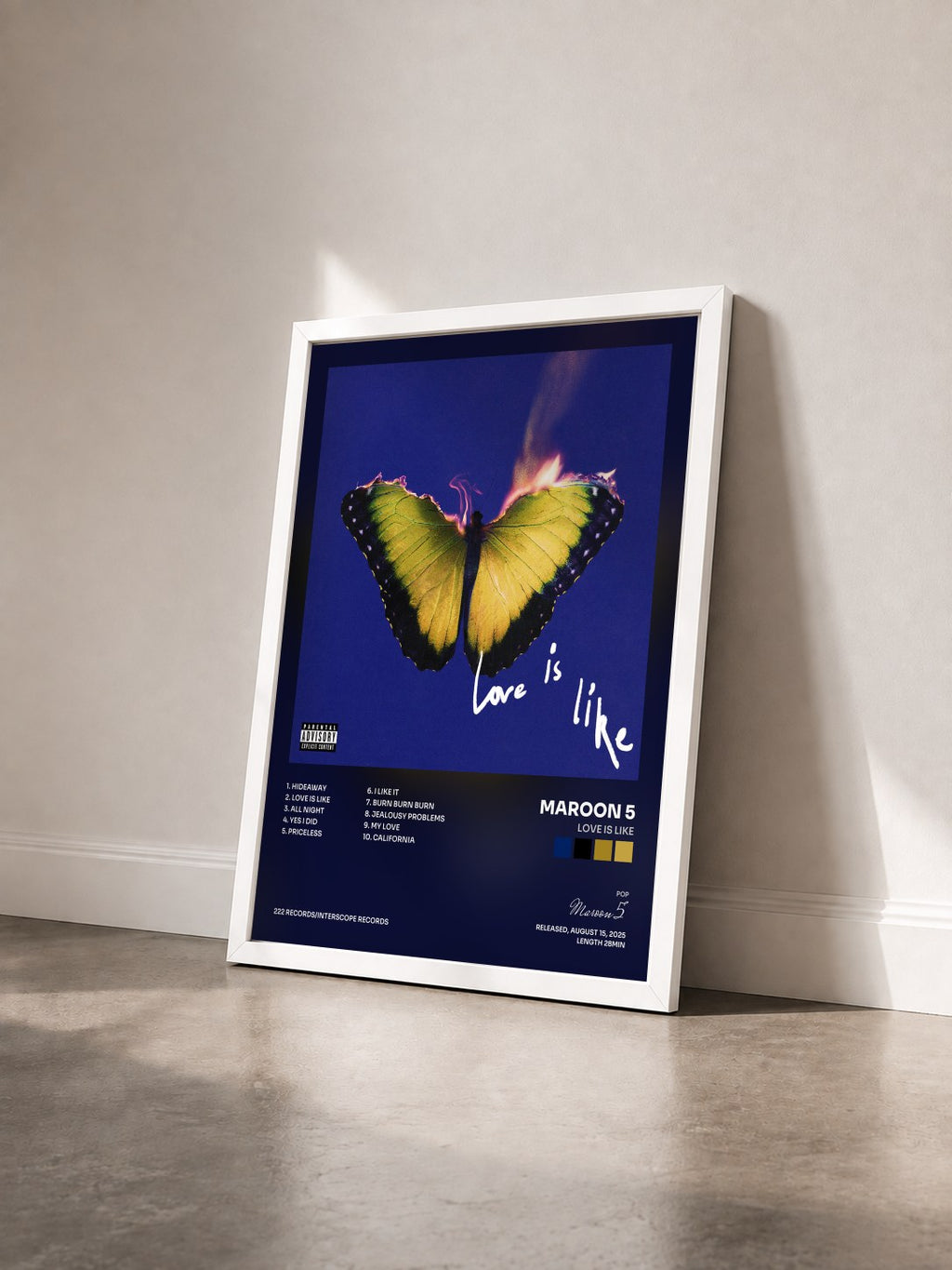 #blanc Tableau de l'album Love Is Like de Maroon 5 vu de trois quarts, cadre blanc