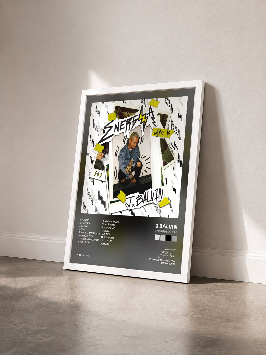 #blanc Tableau de l'album Energía Lado B de J Balvin vu de trois quarts, cadre blanc