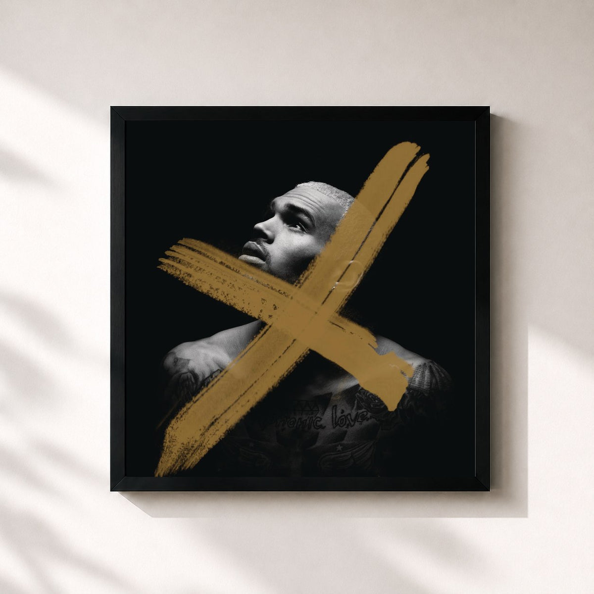#noir Tableau carré de l'album X (Expanded Edition) de Chris Brown, cadre noir 32x32 cm