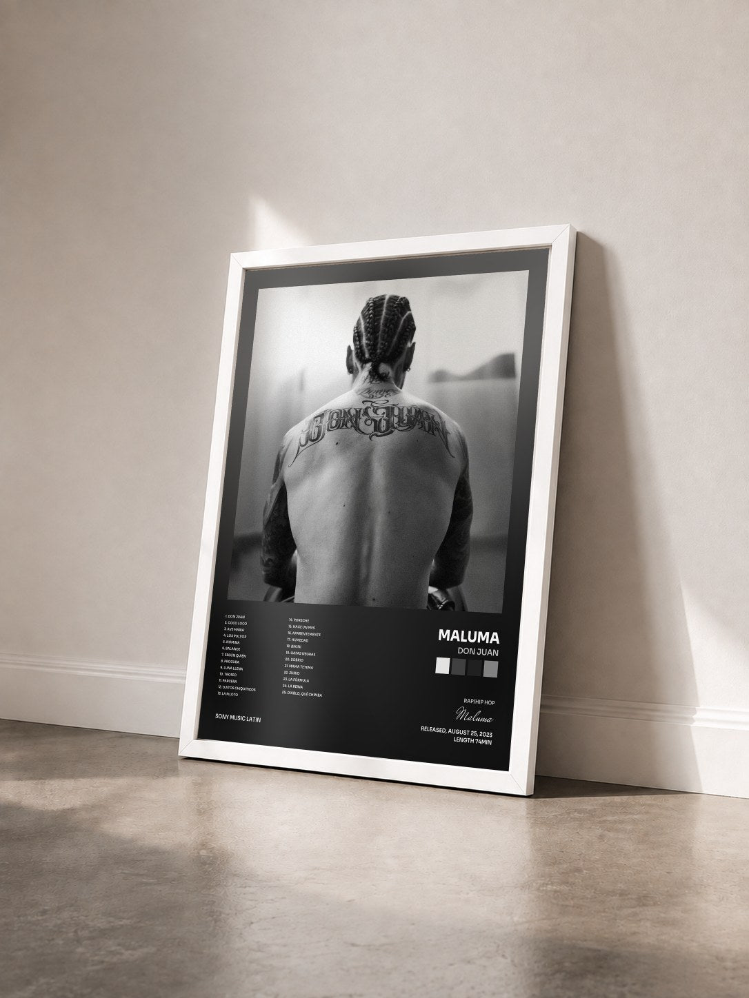 #blanc Tableau de l'album Don Juan de Maluma vu de trois quarts, cadre blanc