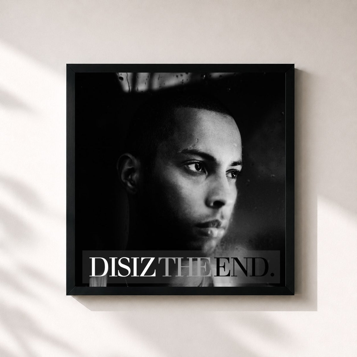 #noir Tableau carré de l'album Disiz the End de disiz, cadre noir 32x32 cm